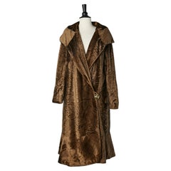 Double-breasted Opera coat in velvet with pattern and cut-work Circa 1925