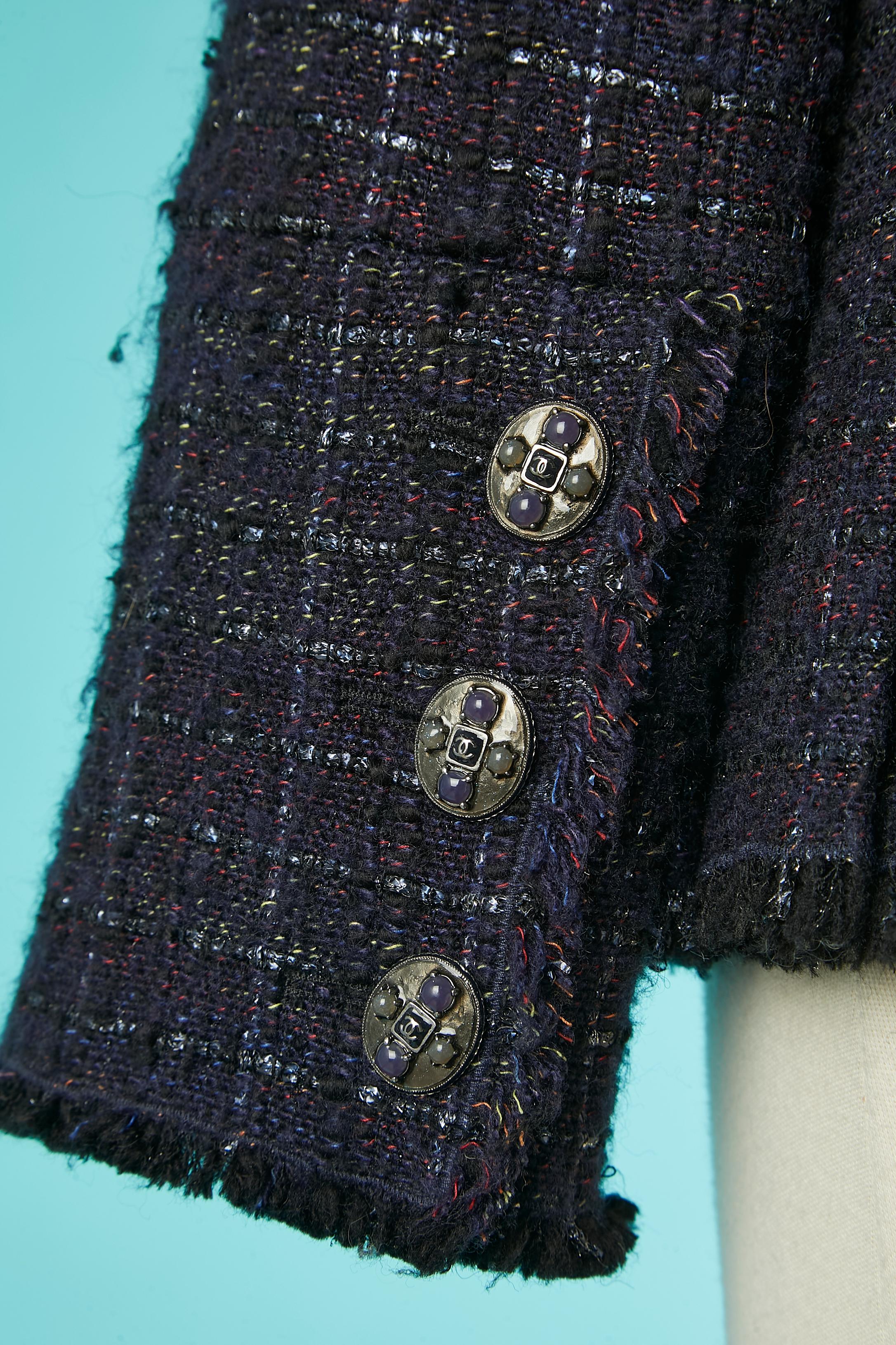Veste en tweed plissé à double boutonnage avec fermeture à boucle Chanel Métiers d'Art  en vente 3