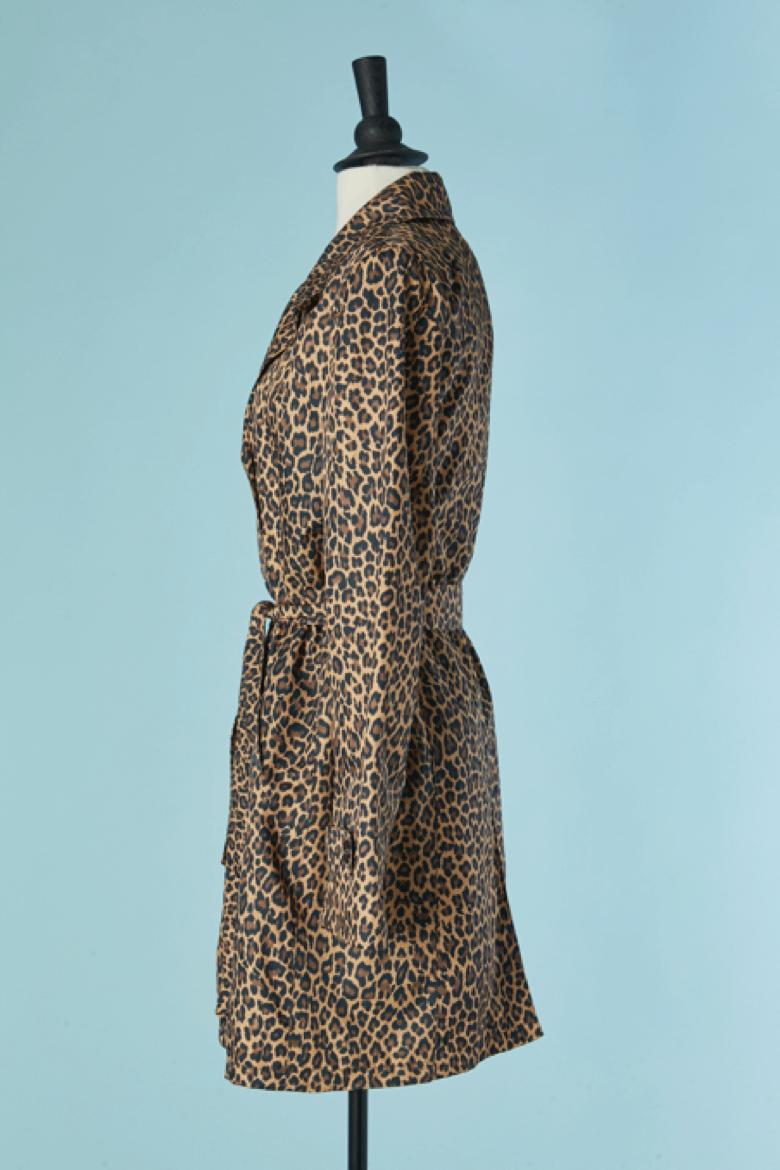 Donna Double breasted raincoat with animal print in vendita