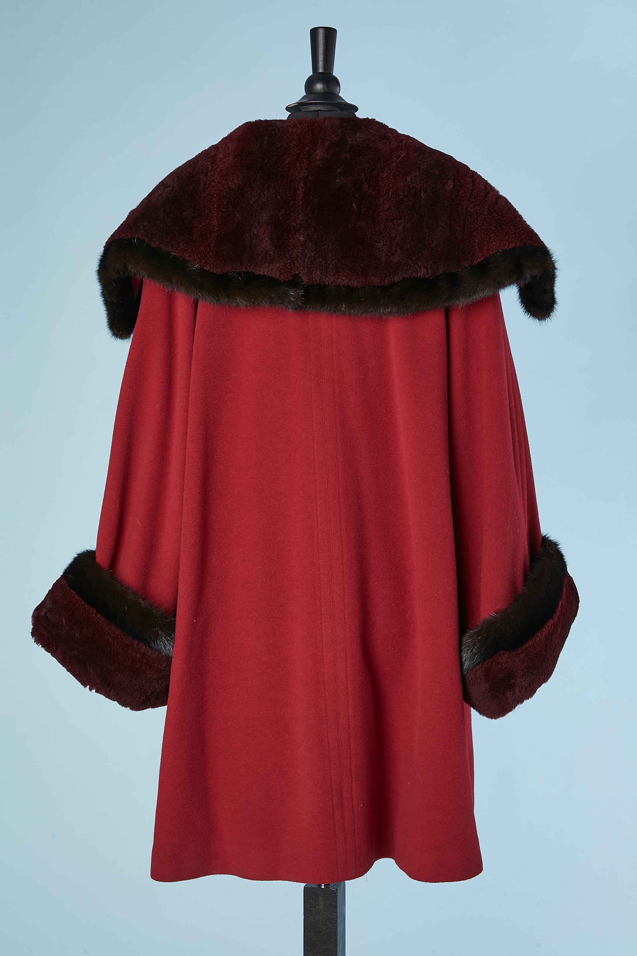 Double-breasted red wool jacket with collar and cuff furs and bow YSL Fourrures  1