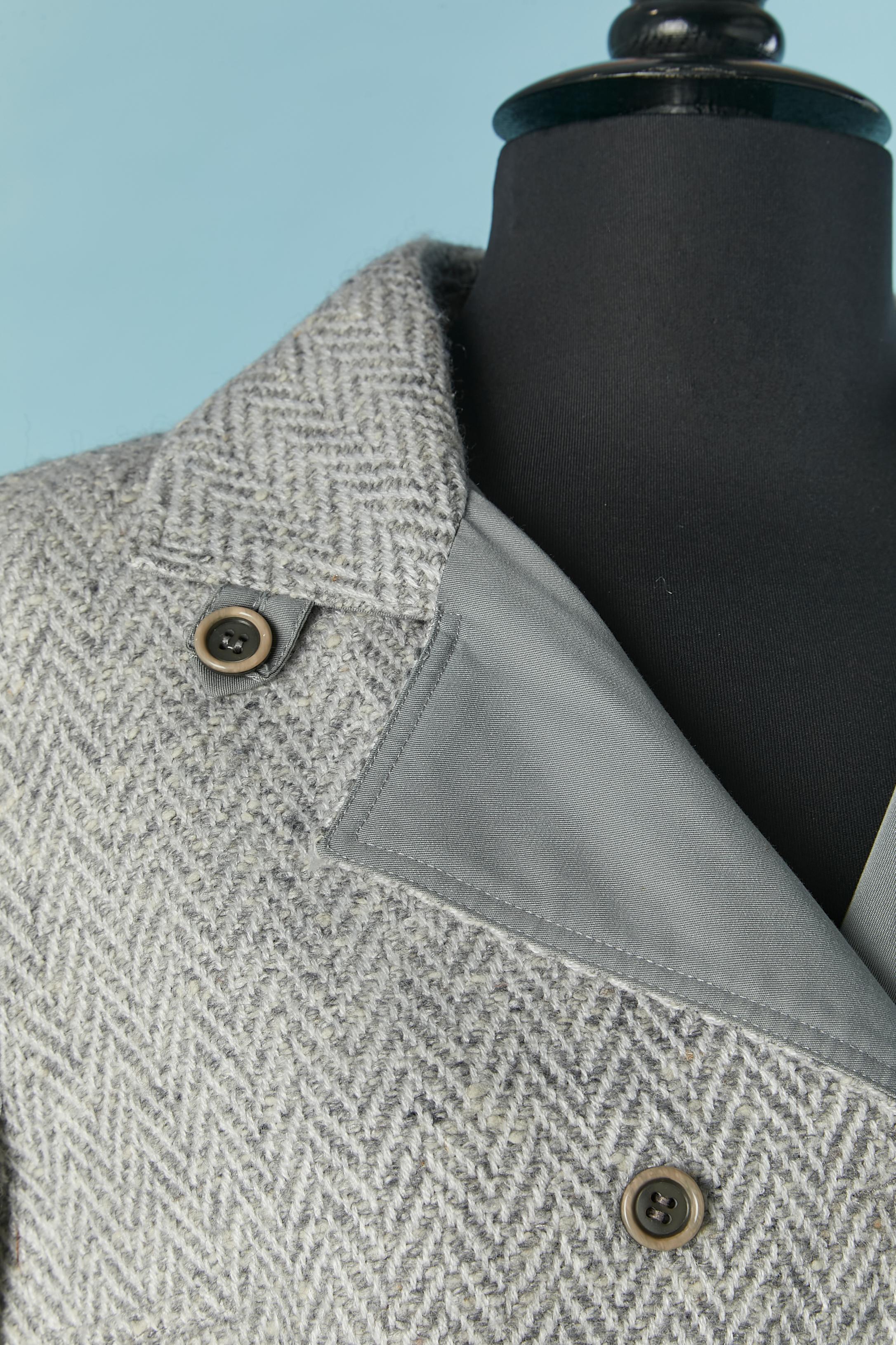 Double breasted skirt suit in tweed with chevron pattern COURREGES In Excellent Condition For Sale In Saint-Ouen-Sur-Seine, FR