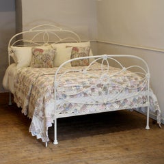 Double Cast Iron Antique Bed MD129