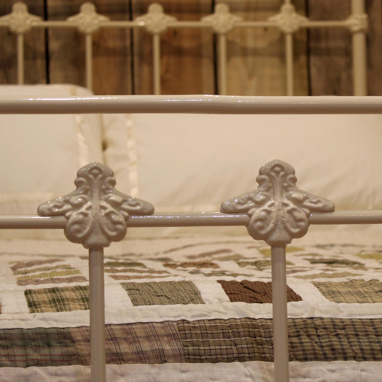 Late 19th Century Double Cast Iron Bed, MD148