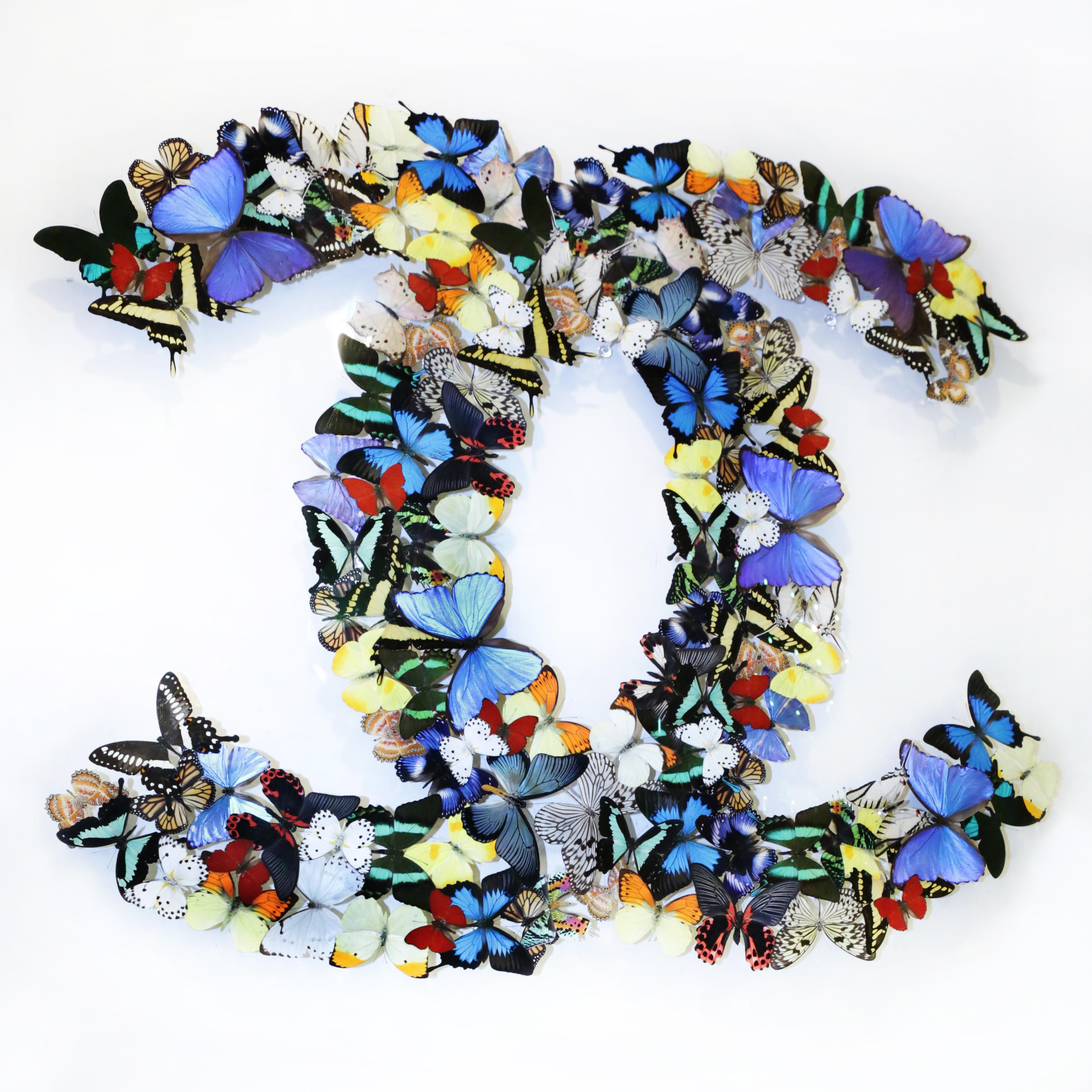 Français Double boîte à papillons en verre de Chanel Décoration murale en vente