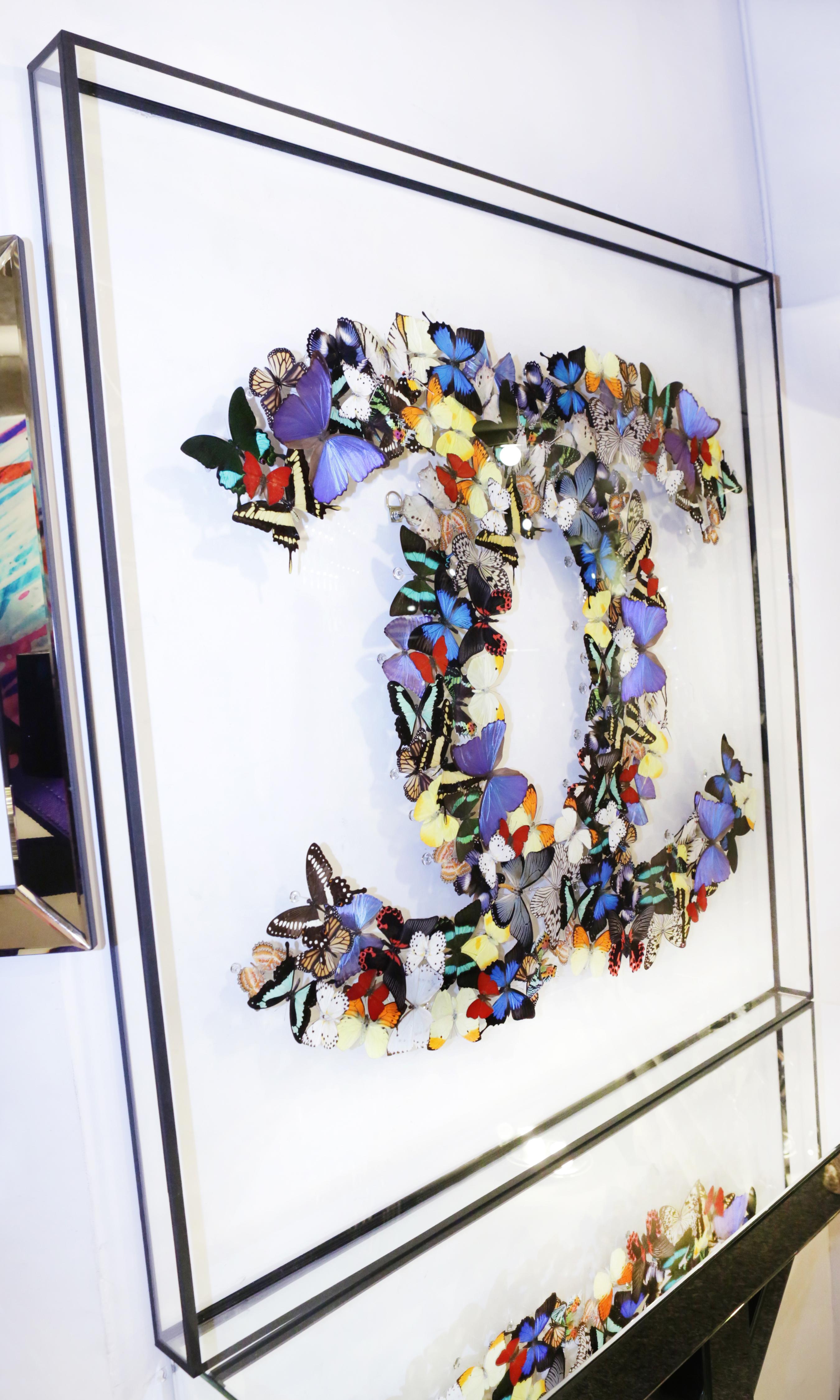 Fait main Double boîte à papillons en verre de Chanel Décoration murale en vente
