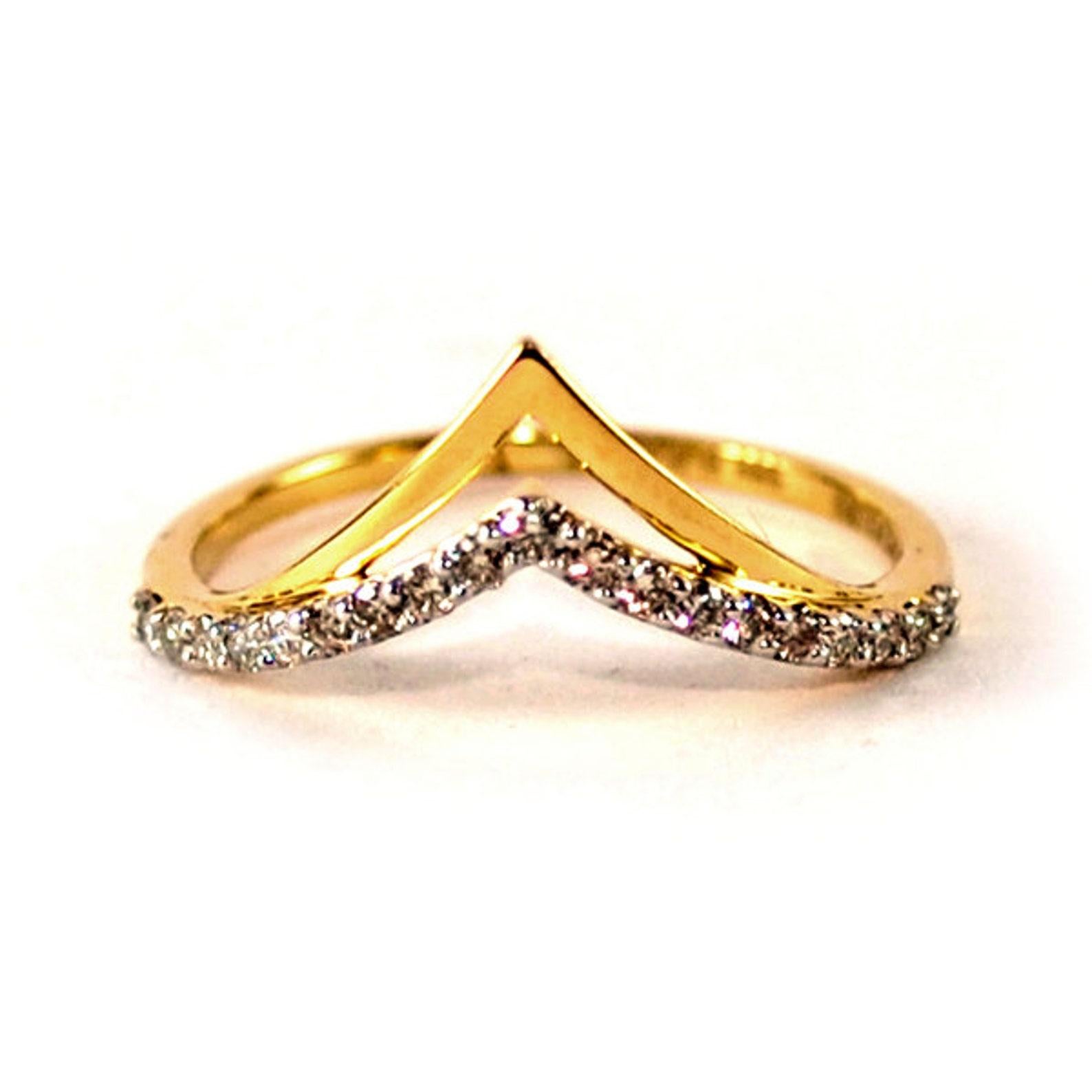 Women's or Men's Double Chevron V Wedding Ring 14k Gold Stackable Diamond Band Unique Gift. For Sale