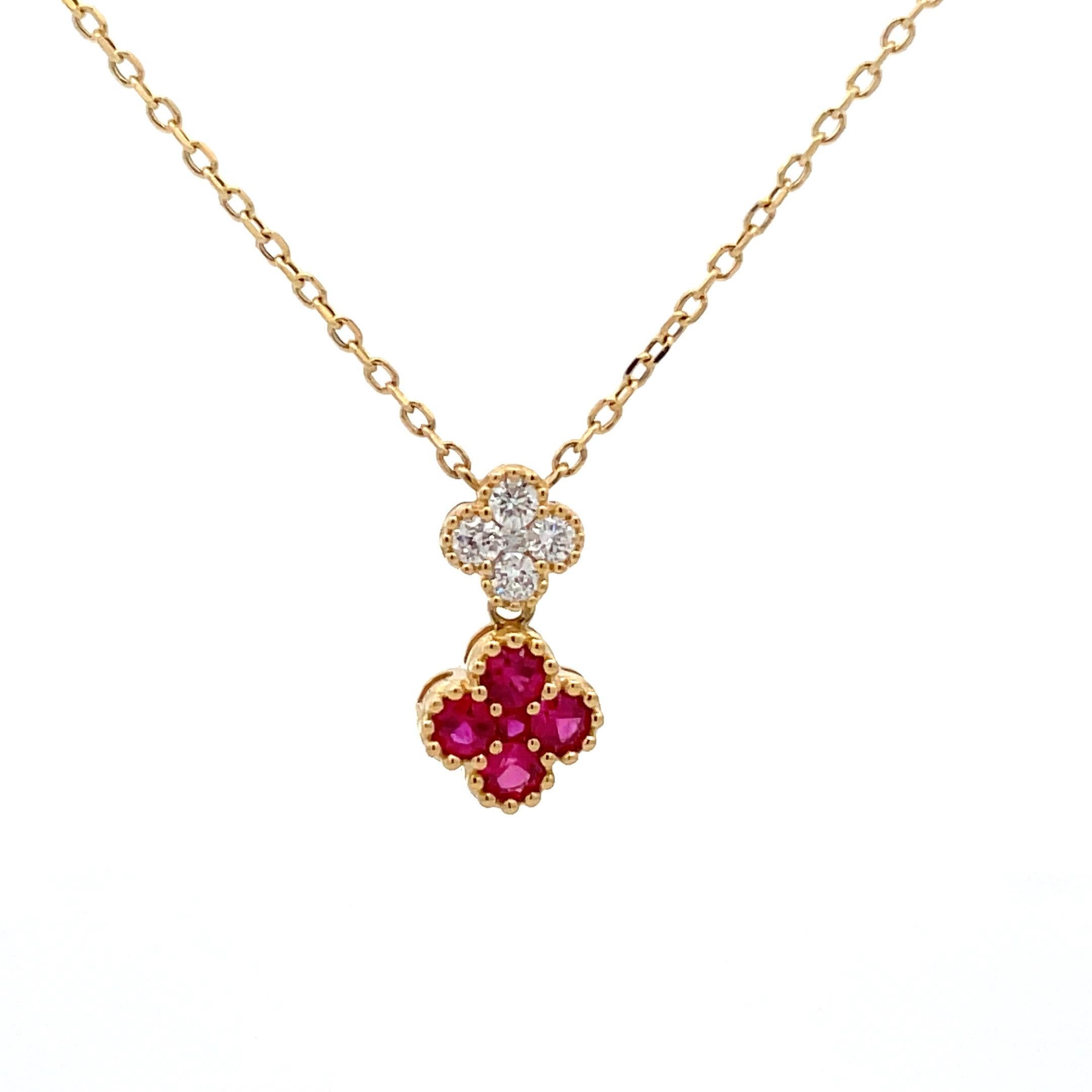 Round Cut Double Cluster Ruby Diamond Pendant Necklace 0.47 Carats 18 Karat Yellow Gold For Sale