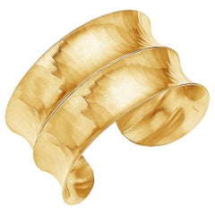 Double Concave Nomad Cuff In Gold