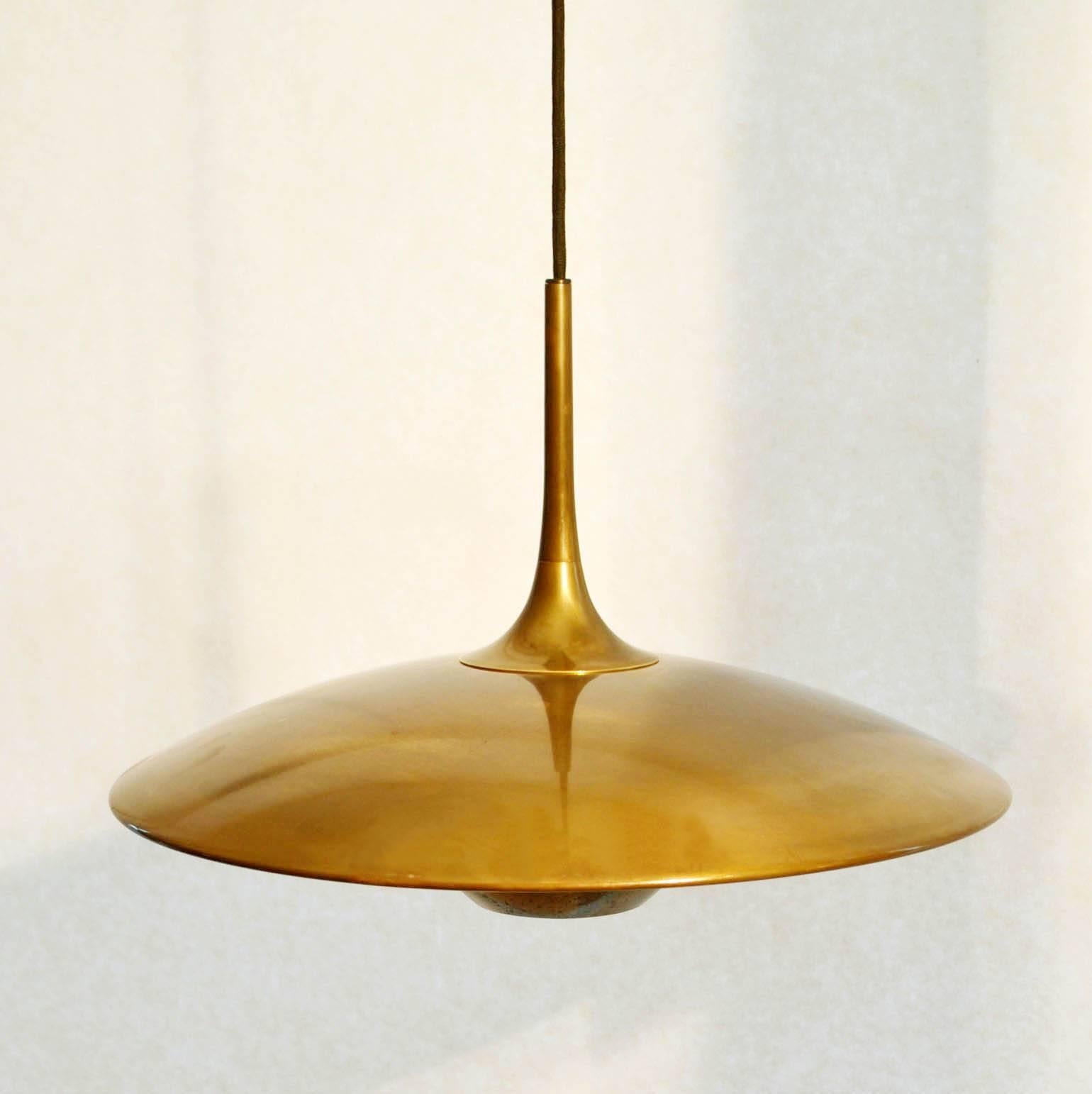 Late 20th Century Double Counterbalance Lamps Onos 40 in Brass by Florian Schulz, 1970s