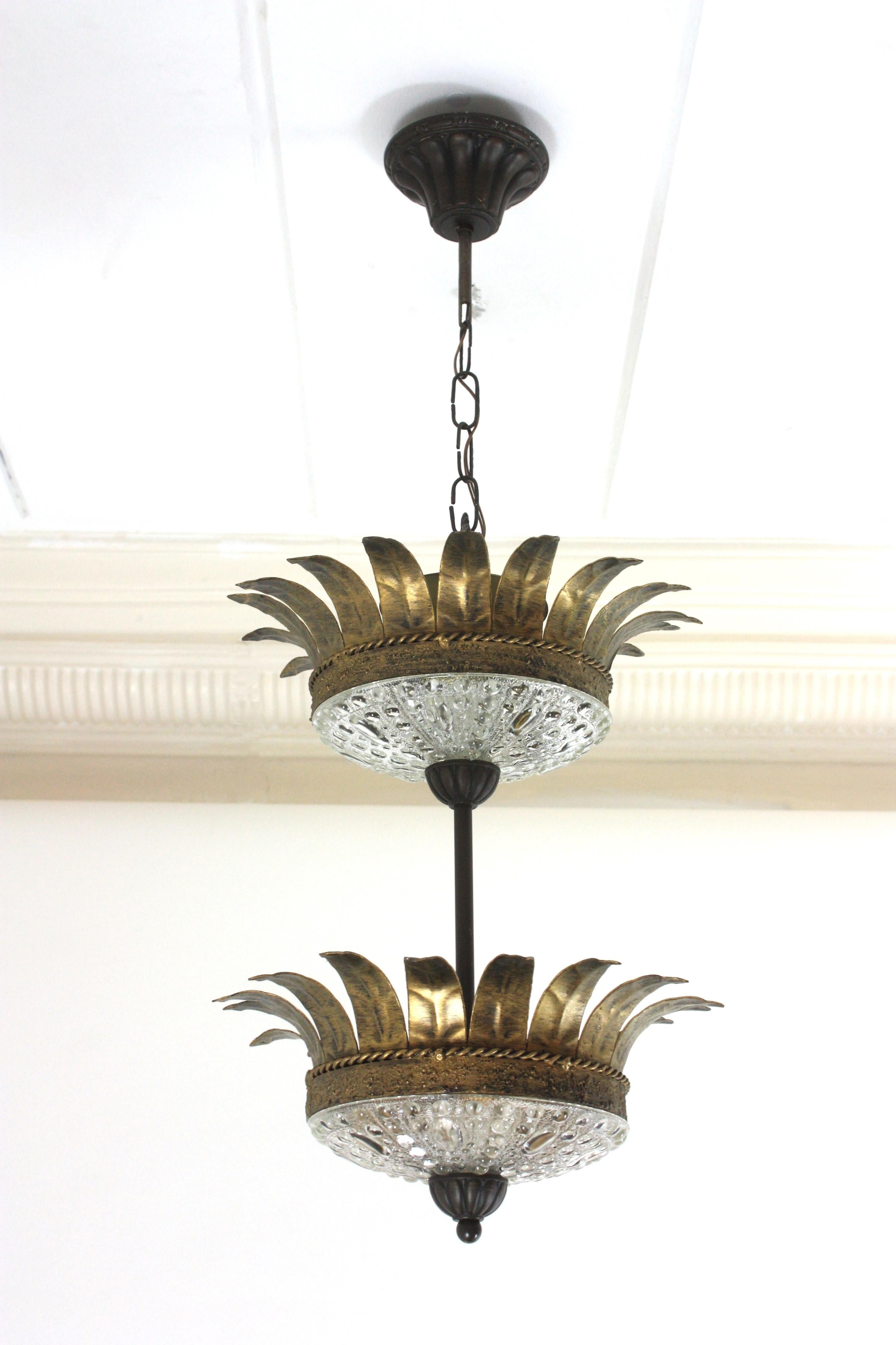 Double Crown Sunburst Pendant Light Fixture in Gilt Iron & Glass, Spain 1950 In Good Condition For Sale In Barcelona, ES