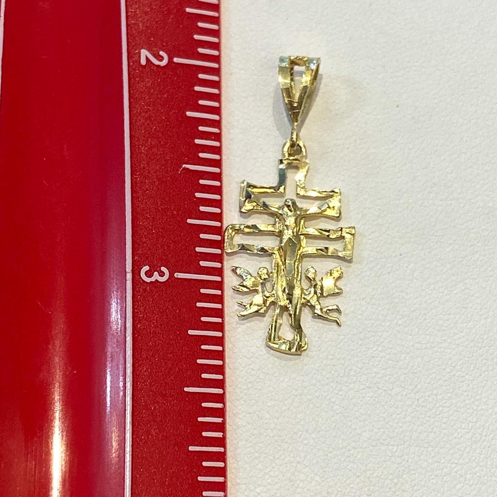 Double Crucifix Caravaca Cross with Angels, 14K Yellow Gold Diamond-Cut Pendant In New Condition For Sale In Austin, TX