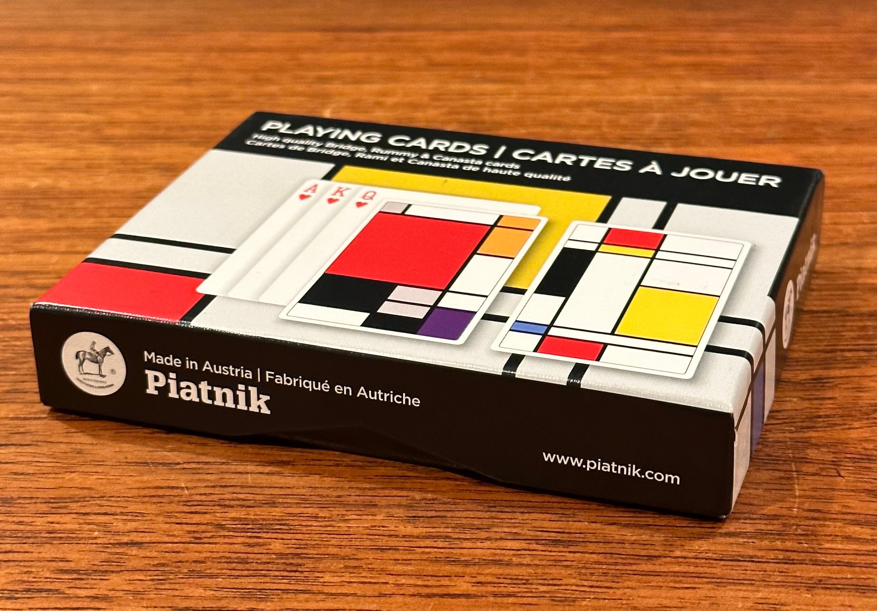 Double Deck Boxed Set of Playing Cards in the Style of Piet Mondrian For Sale 3