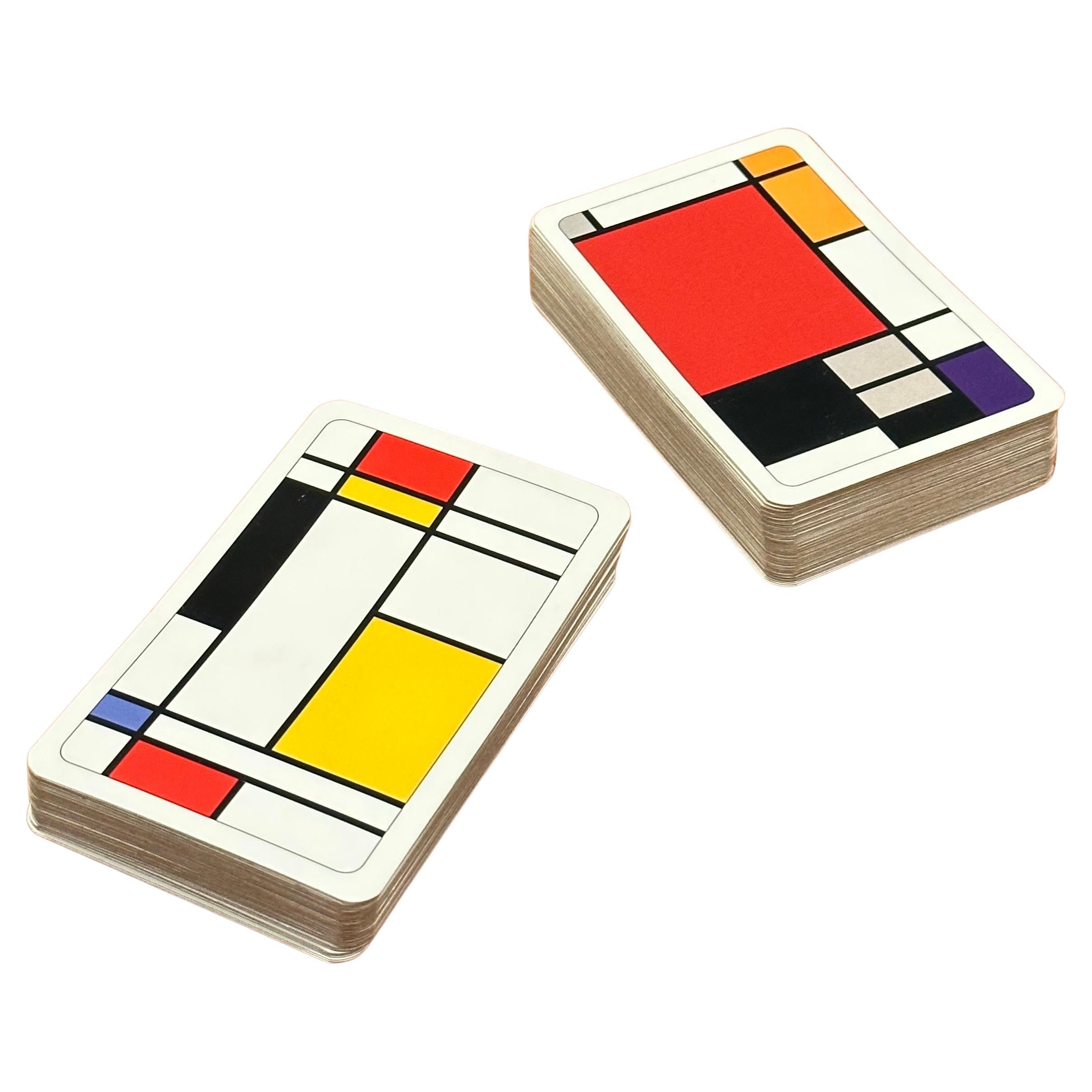 XXIe siècle et contemporain Ensemble de cartes à jouer à deux niveaux dans le style de Piet Mondrian en vente