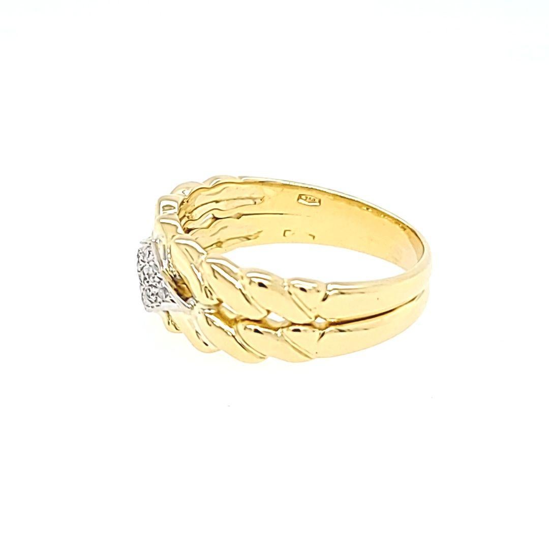 Round Cut Double Diamond Band Ring For Sale