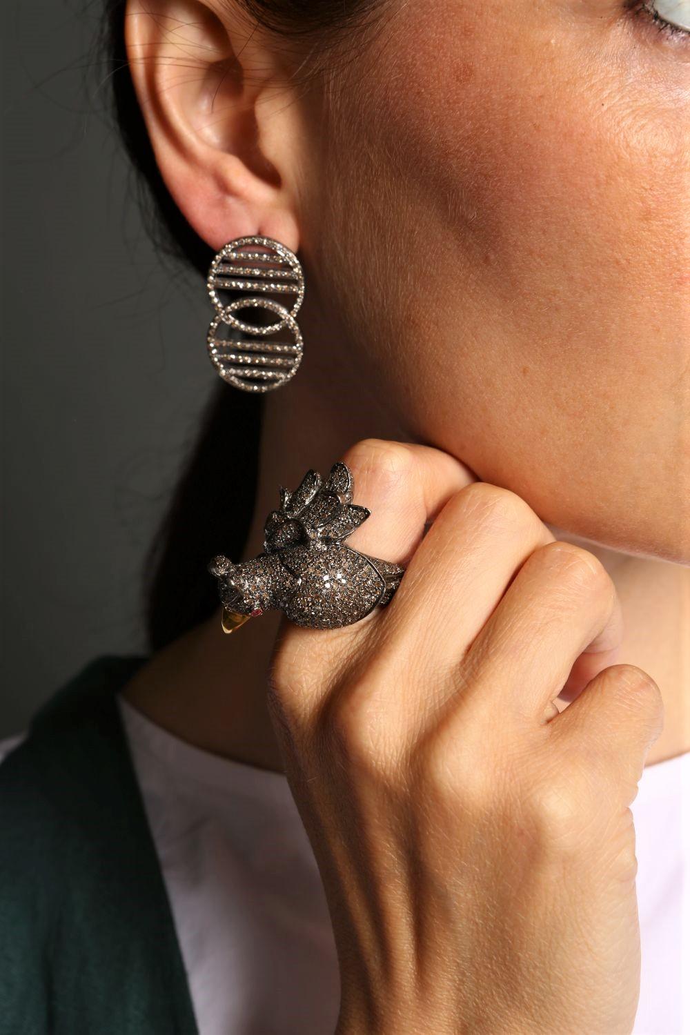 Double Diamond Gridded Earrings In New Condition For Sale In London, W1U 2JG
