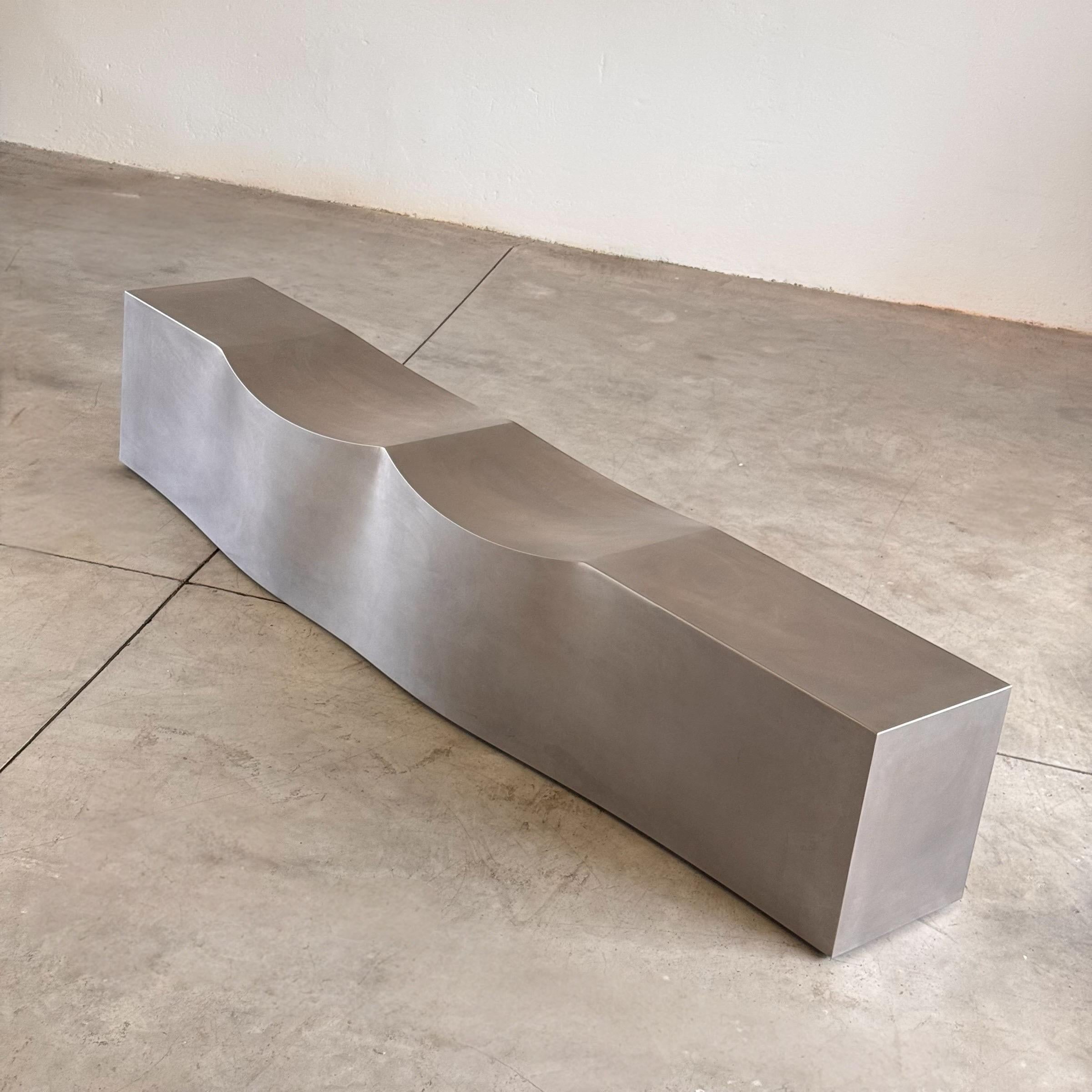 “Double Dip” Bench by Chris Howker for B&B Italia, 2004 Sculptural, Discontinued For Sale 2