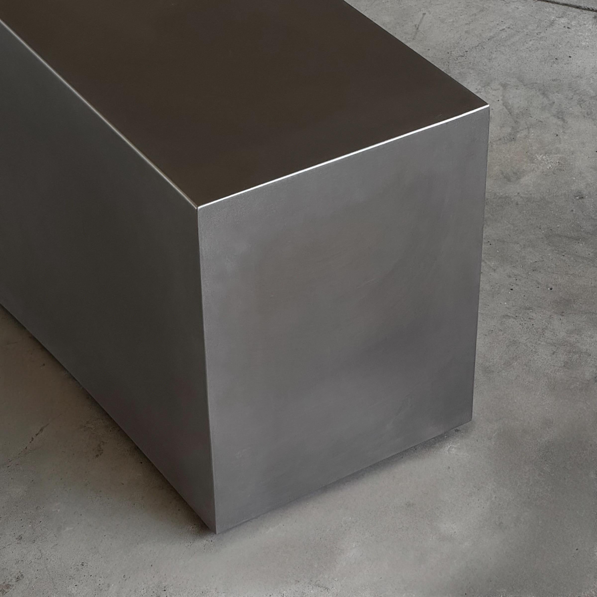 “Double Dip” Bench by Chris Howker for B&B Italia, 2004 Sculptural, Discontinued For Sale 3