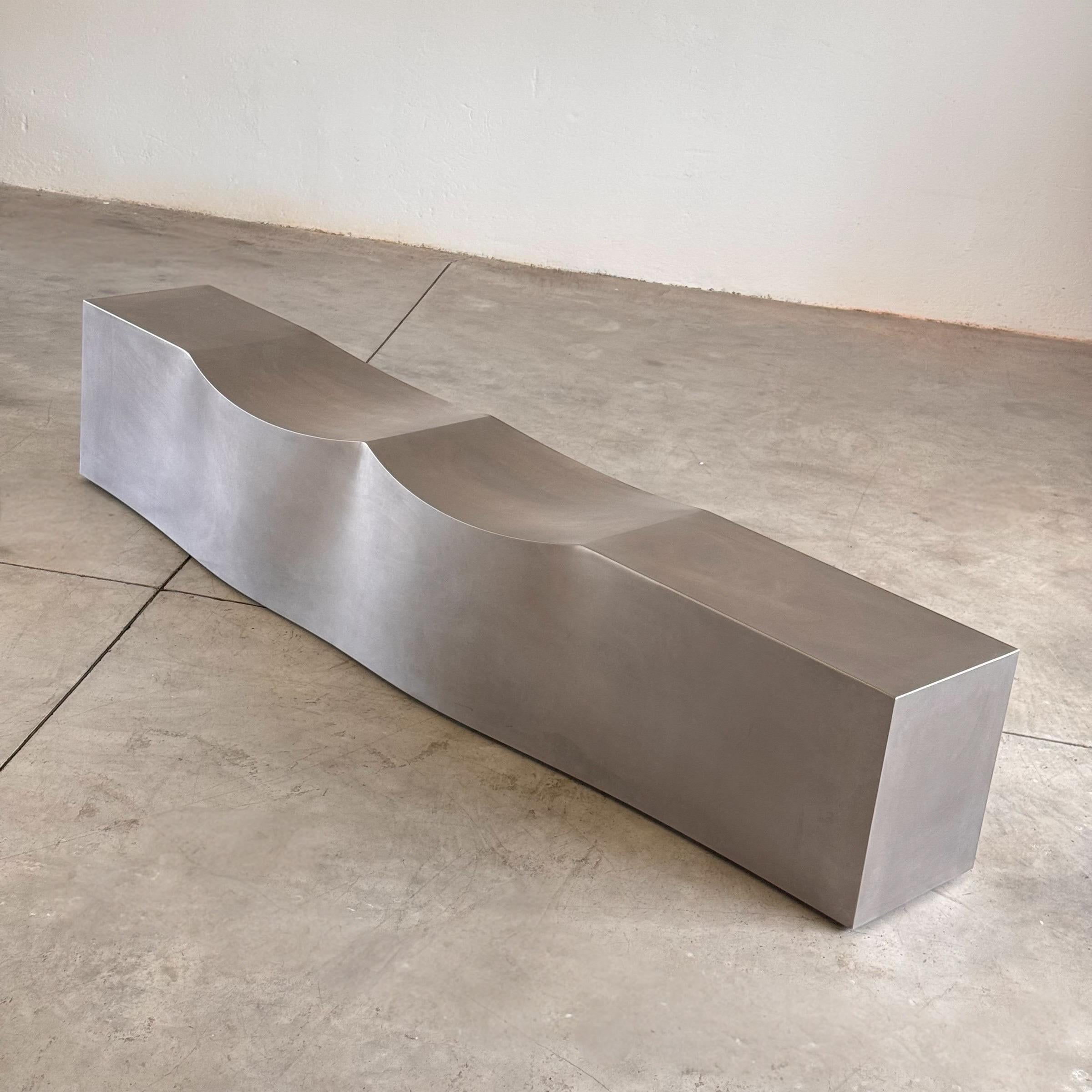 “Double Dip” Bench by Chris Howker for B&B Italia, 2004 Sculptural, Discontinued For Sale 8