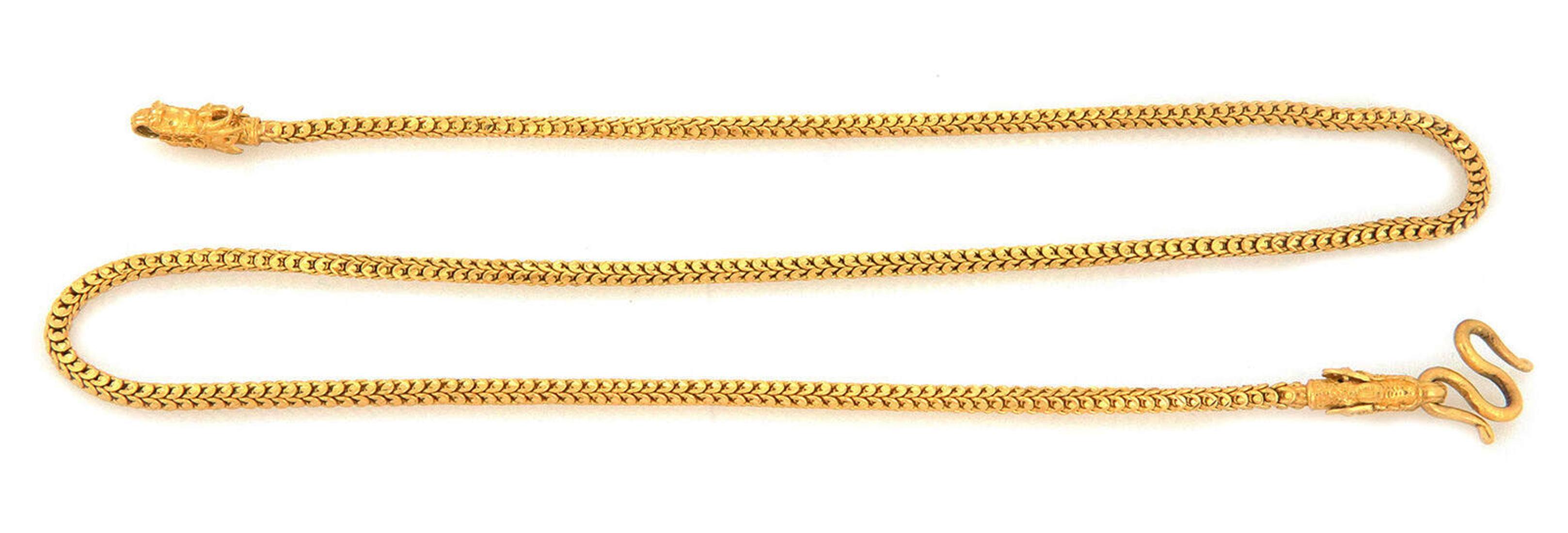 Women's or Men's Double Dragon Head Clasp Long Dragon Scale 24k Gold Link Chain Necklace For Sale