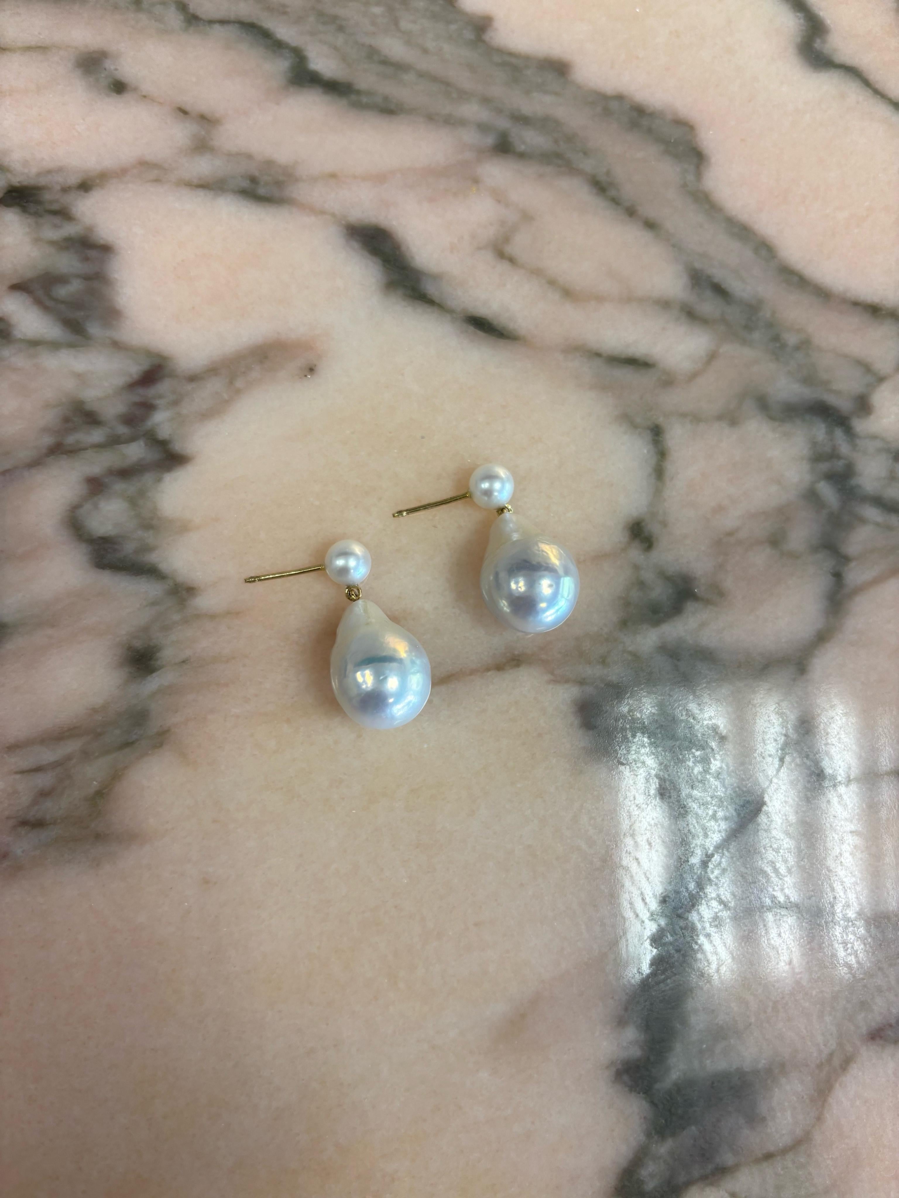 Pendientes Doble Gota Perla, Oro 18k en Nuevo estado para la venta en Nicosia, CY