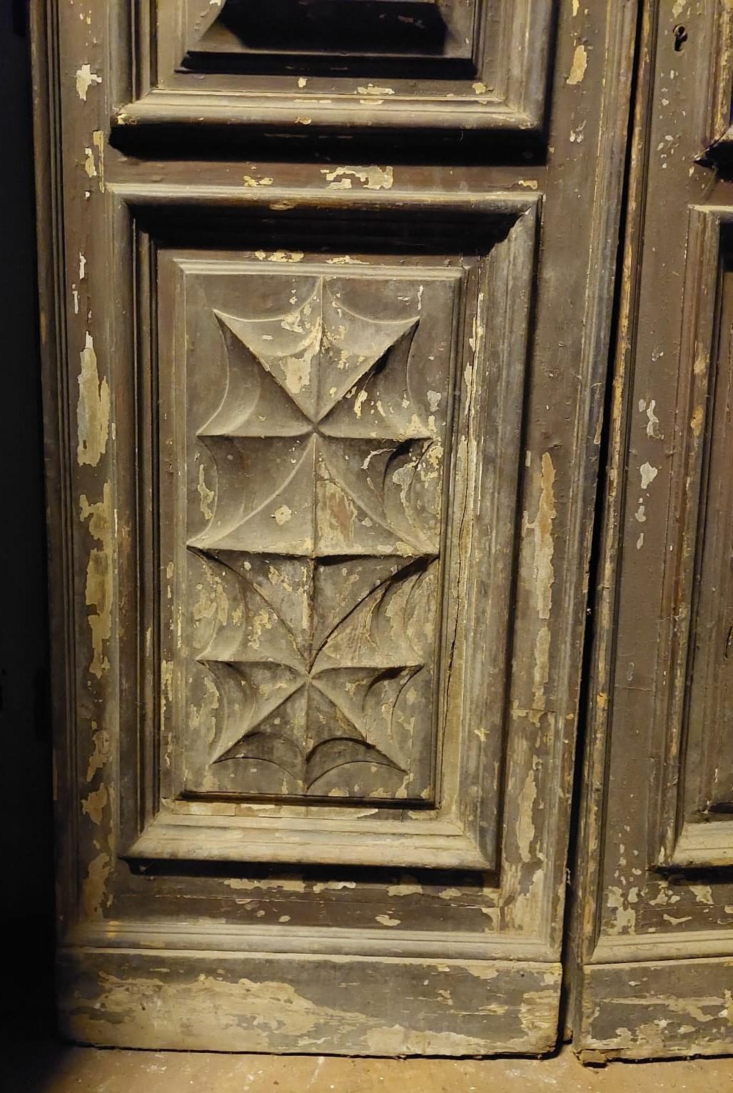 19th Century Double entrance door in larch carved and lacquered from Turin (Italy) For Sale