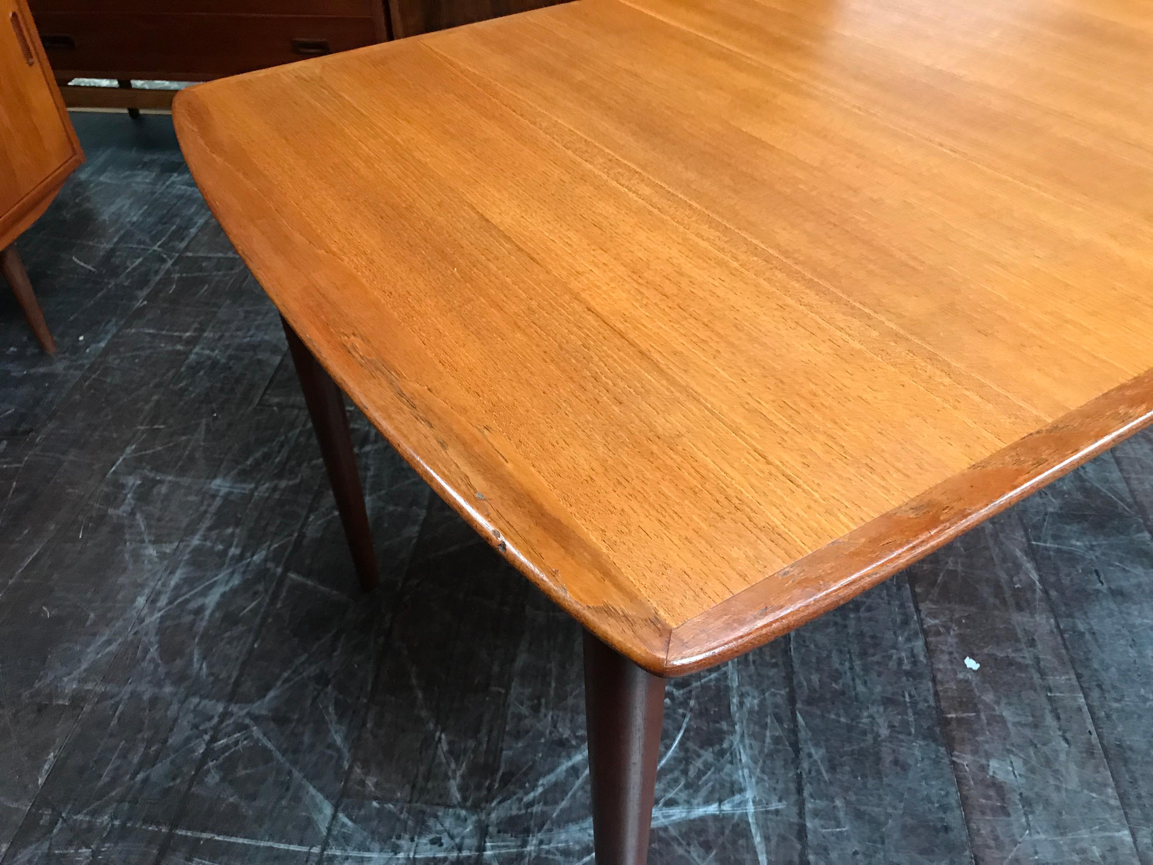 Tavolo da pranzo doppio allungabile in teak di Rastad & Relling per Gustav Bahus 7