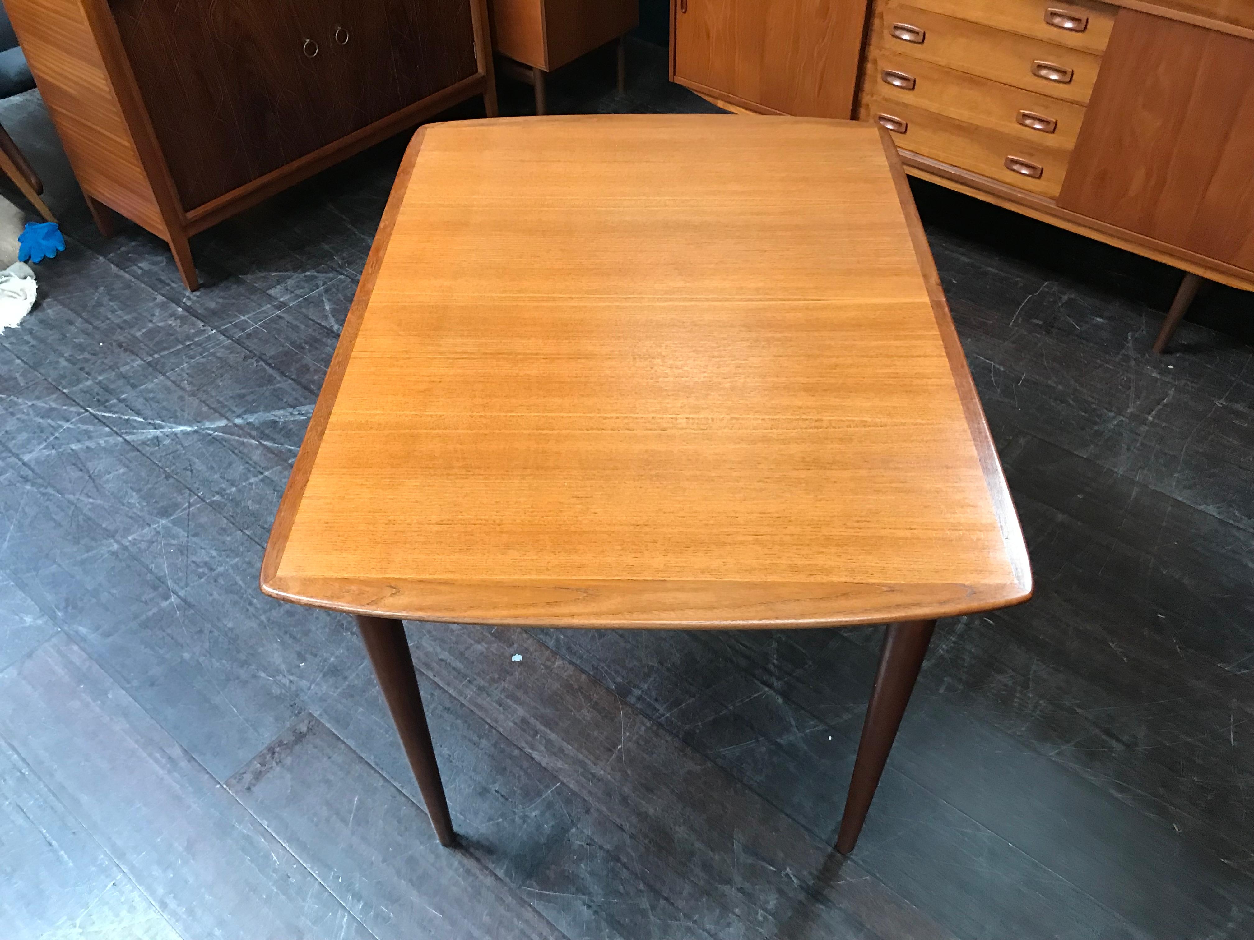 Mid-Century moderno Tavolo da pranzo doppio allungabile in teak di Rastad & Relling per Gustav Bahus