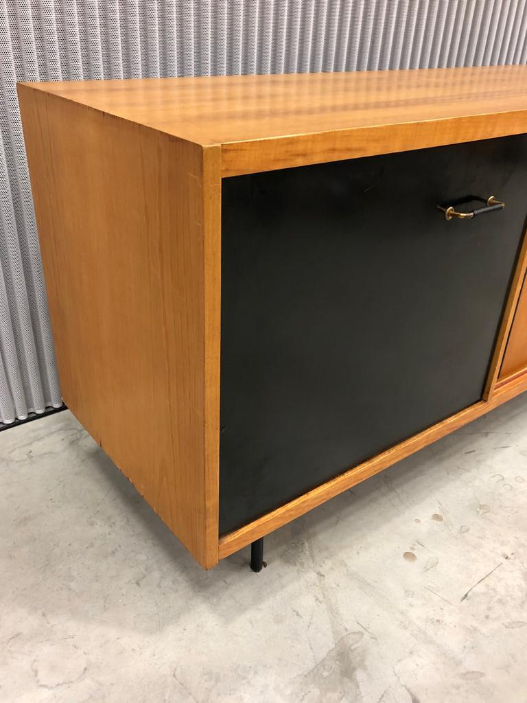 Double Face Cabinet from the 1950s In Good Condition For Sale In Brooklyn, NY