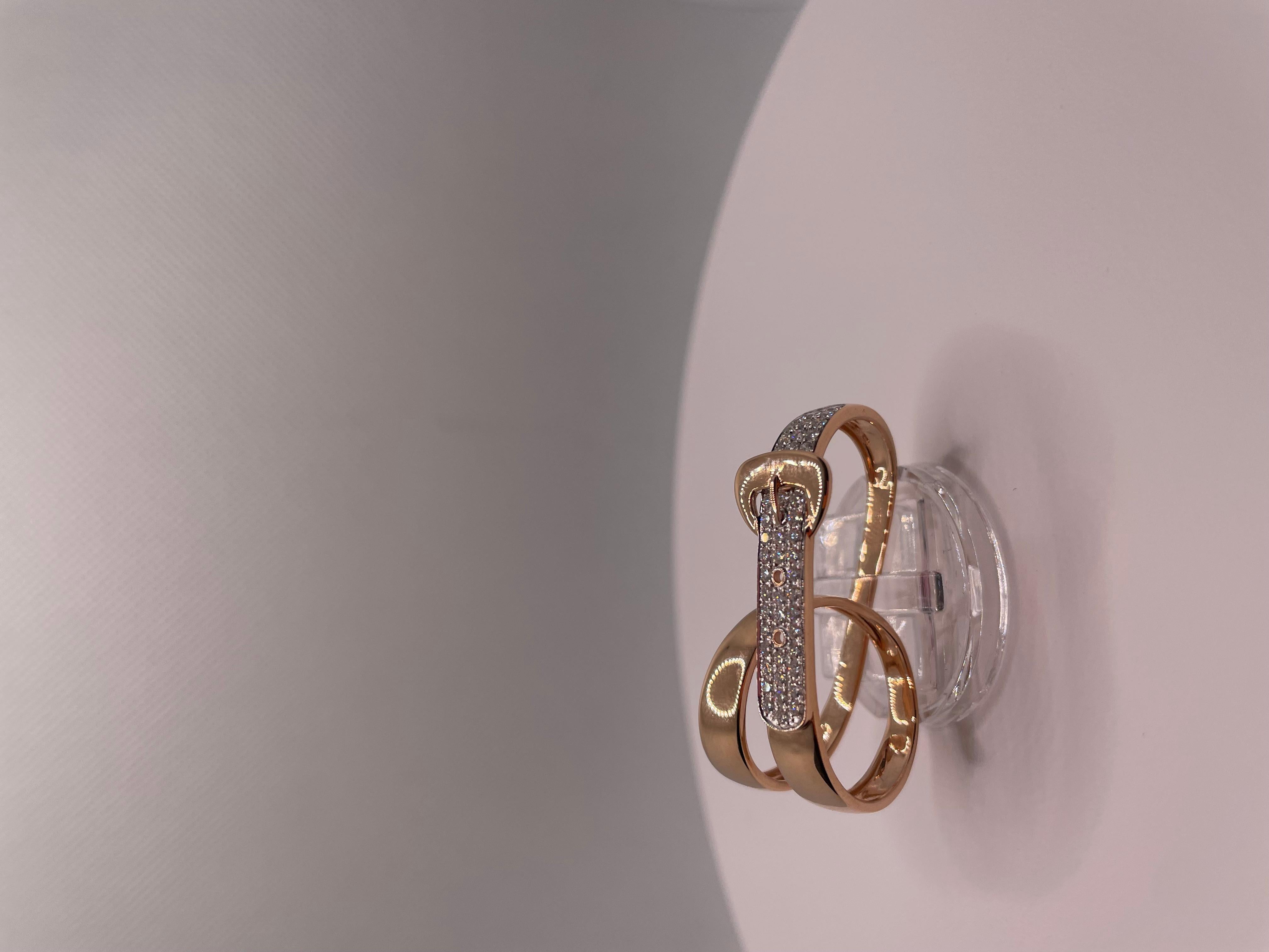 Im Angebot: Doppelfinger-Rosengold-Diamantbesetzter Gürtelring () 5