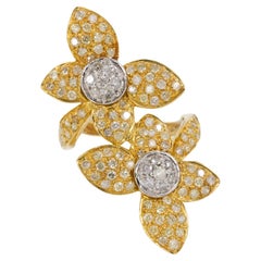 Double Flower Diamond Ring 2 CTW in 18k Yellow Gold