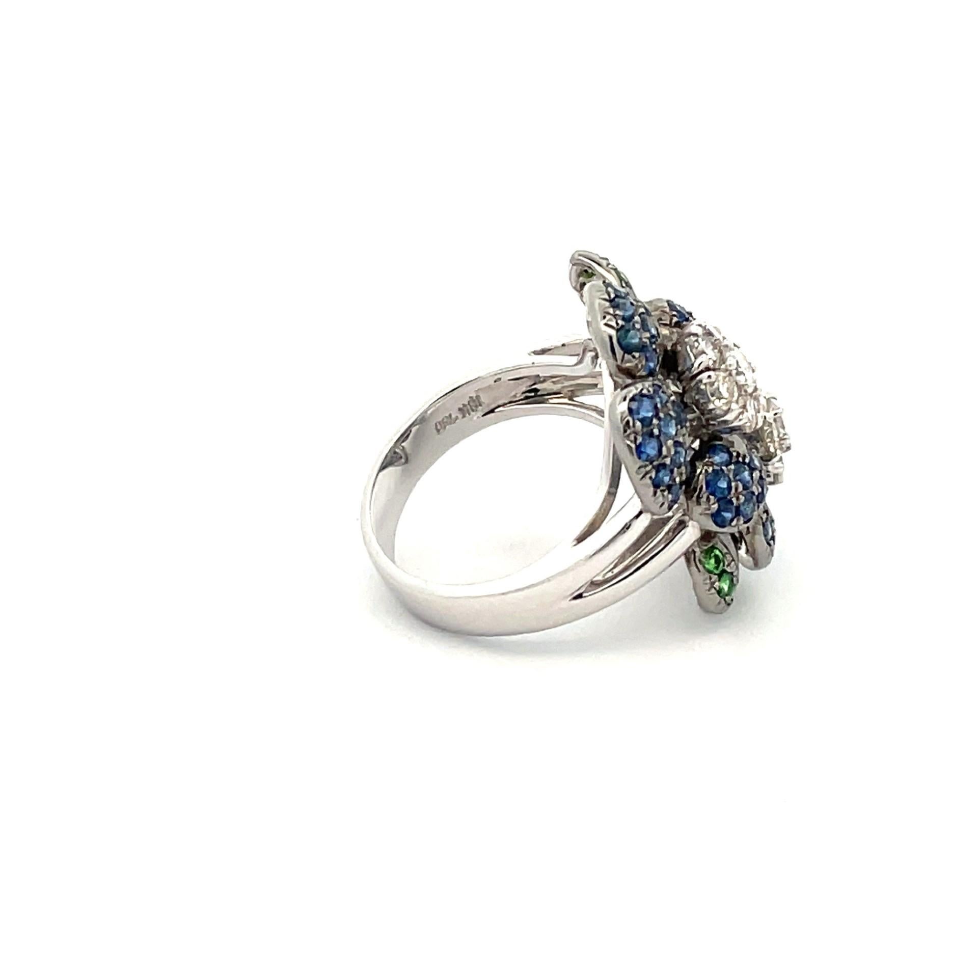 Women's Double Flower Pave Ring, Blue sapphires & White Diamonds in 18Kt White Gold For Sale