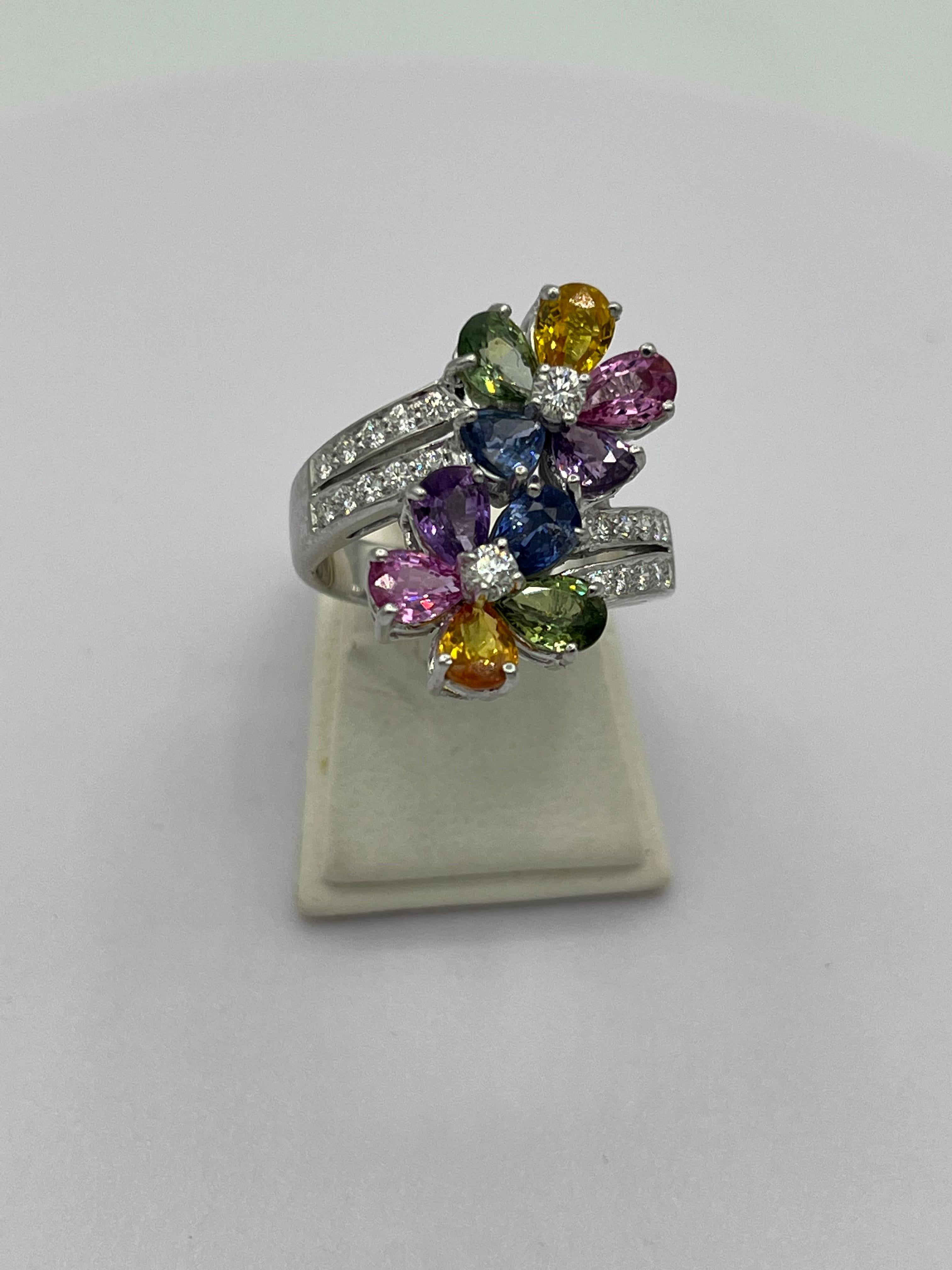 Double Flower Ring Sapphires, Diamonds 18k White Gold For Sale 3
