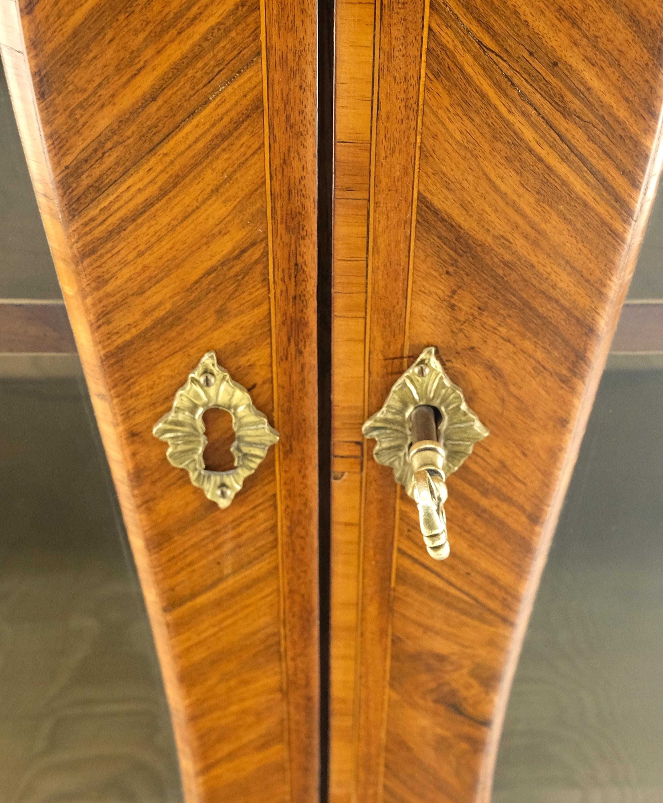 Doble puertas de cristal francés con incrustaciones de mármol superior Curio Gabinete Libro Caso MINT Mármol en venta