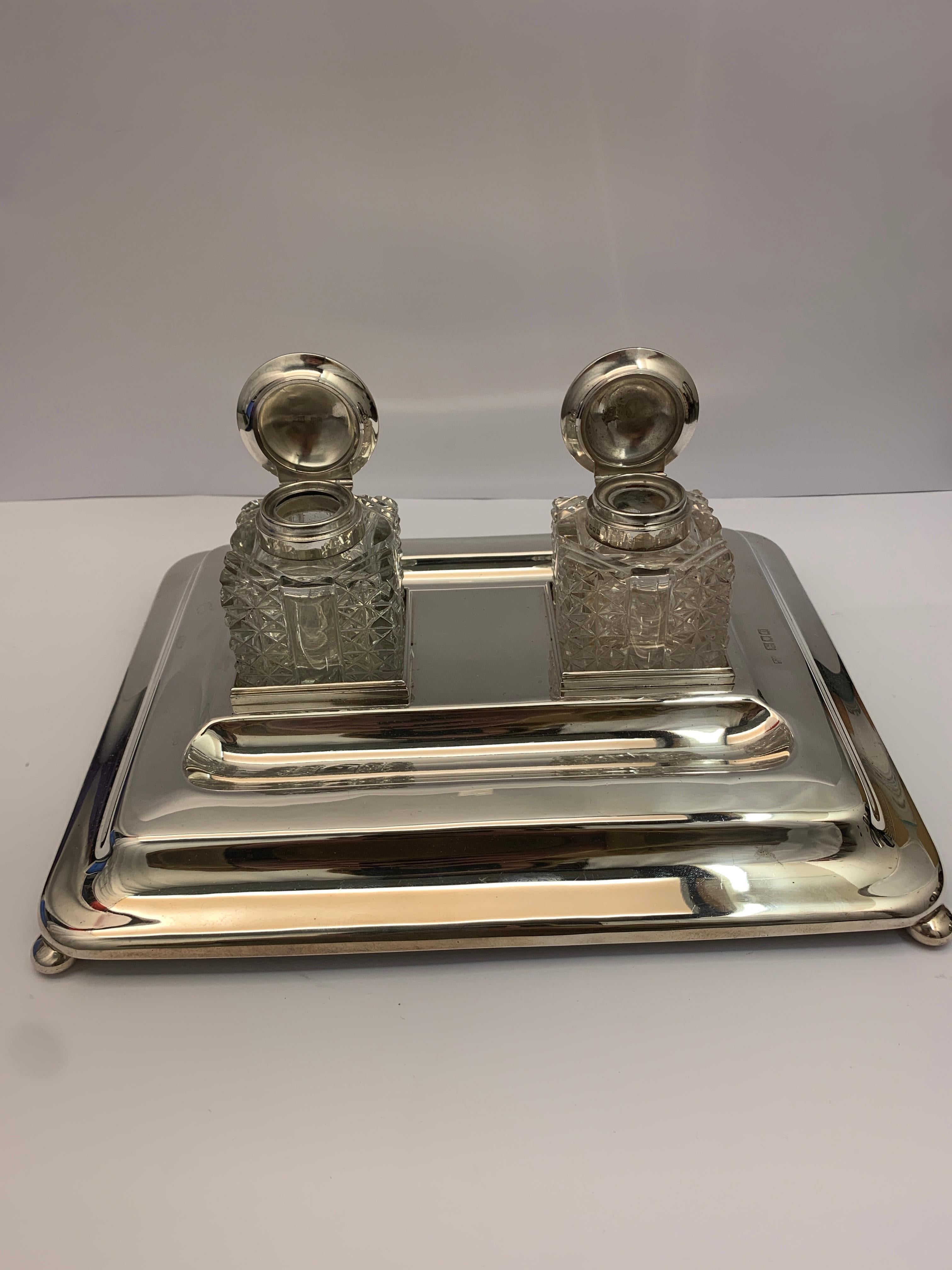 English Double Glass Ink Stand on Silver Base by Mappin and Webb, London, 1917 For Sale