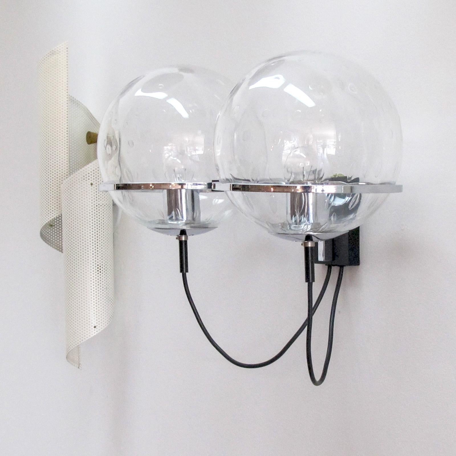 Aplique Doble Globo de RAAK, 1960 Holandés en venta
