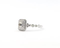 Bague à double halo de diamants en or blanc 14k
