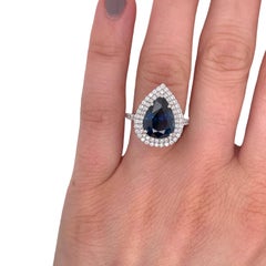 Double halo saphir et diamant  Bague en or blanc 18 carats
