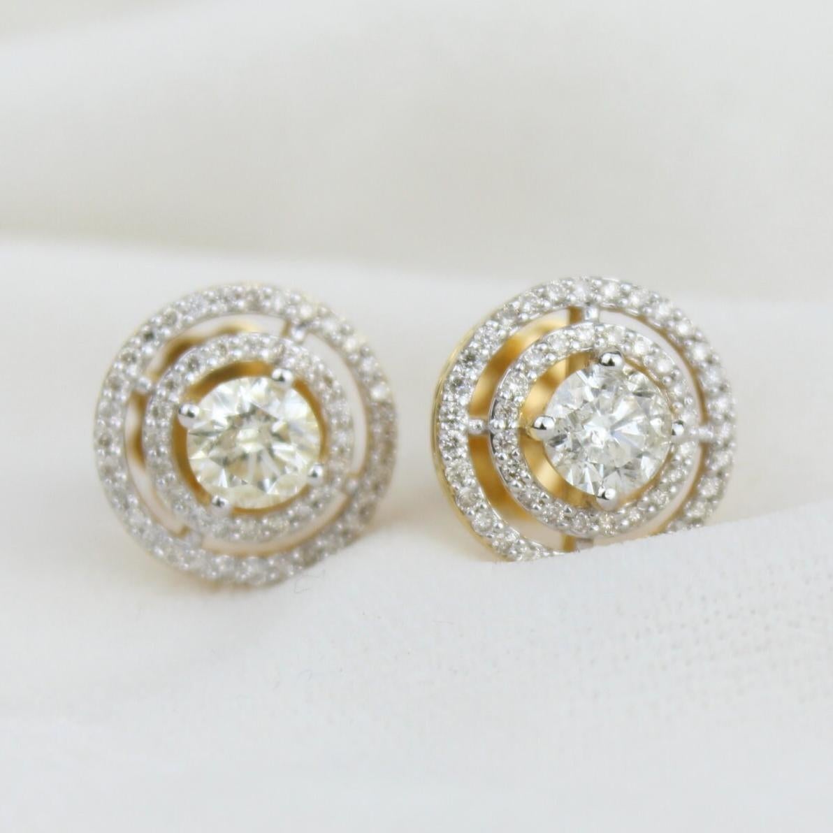 Taille ronde Boucles d'oreilles solitaire double halo en or massif 14K (certifié) en vente