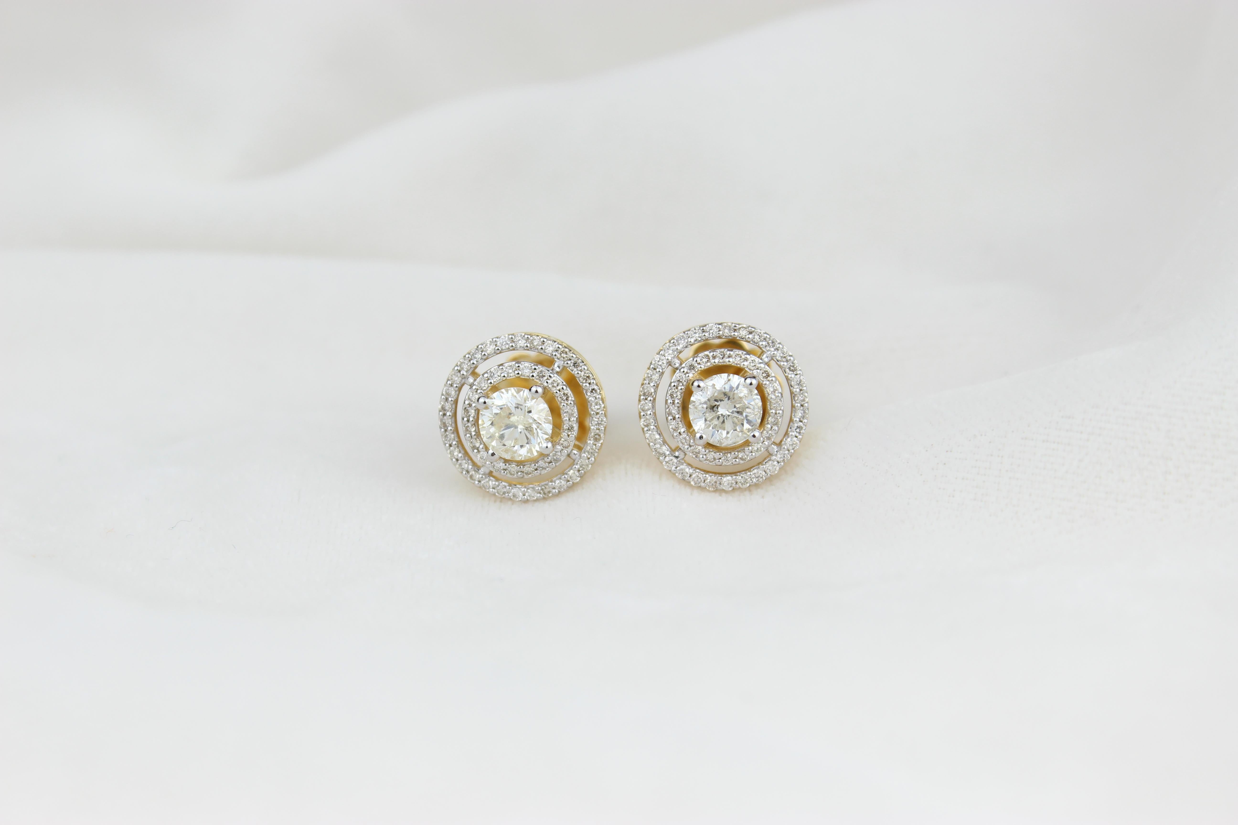 Boucles d'oreilles solitaire double halo en or massif 14K (certifié) Pour femmes en vente