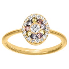 Anello di fidanzamento con diamante bianco a doppia aureola con diamante rosa, giallo e grigio.