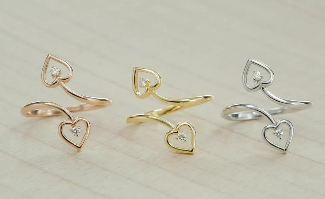 Round Cut Double Heart 14k Solid Yellow Gold Diamond Band Ring For Sale