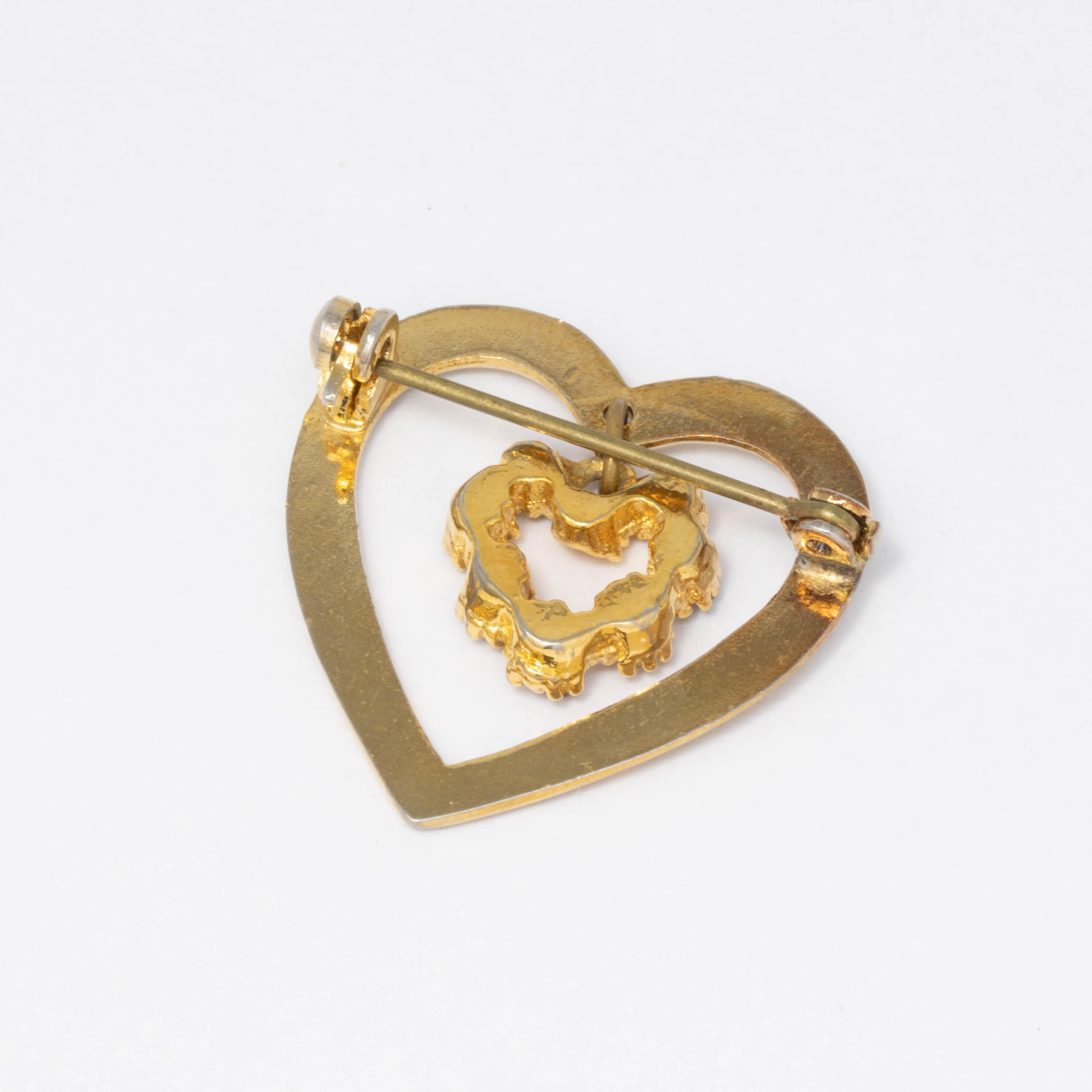 Women's or Men's Double Heart Charm Dangling Crystal Pin Brooch in Gold, Mid 1900s For Sale