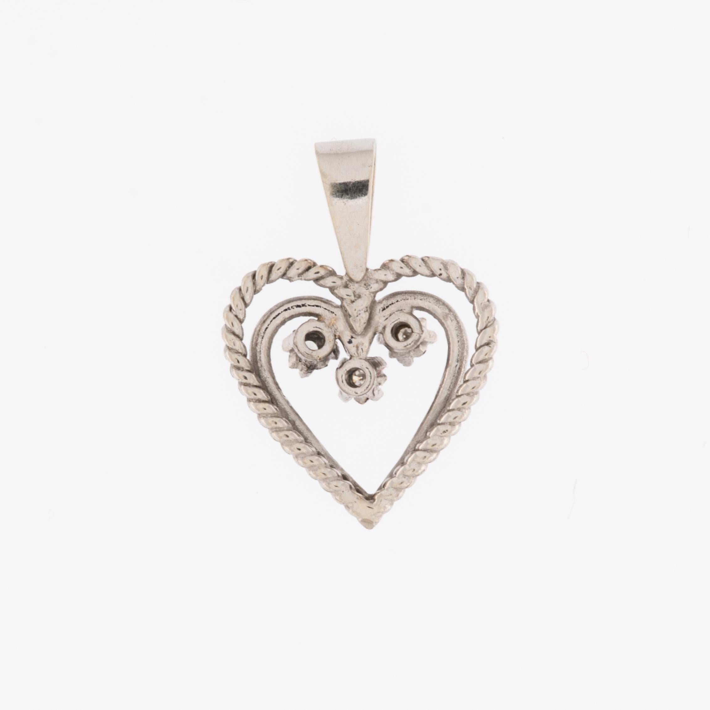 Modern Double Heart Pendant White Gold with Diamonds For Sale