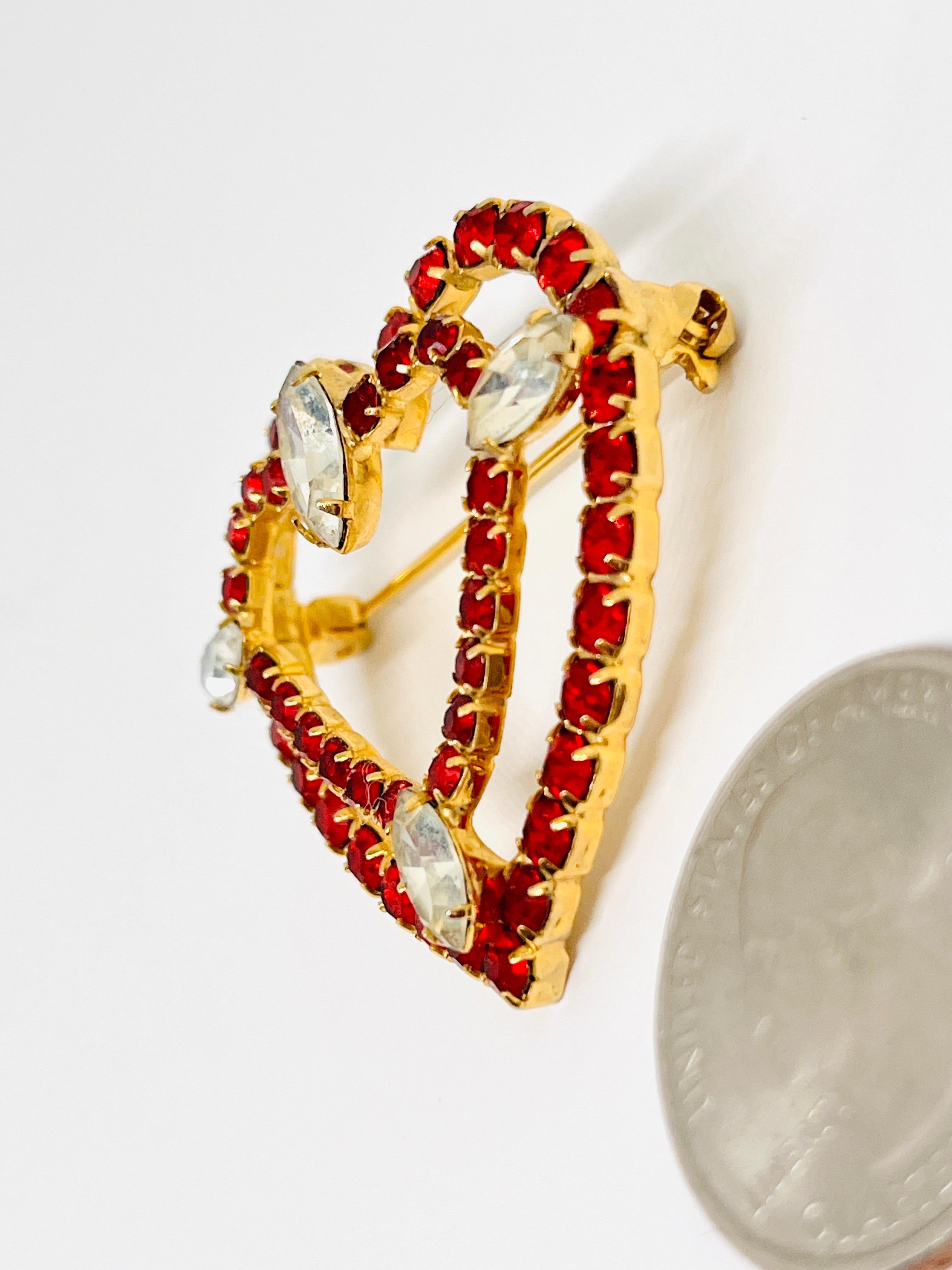 Double Heart Red Rhinestone Brooch, Art Deco-Style For Sale 9