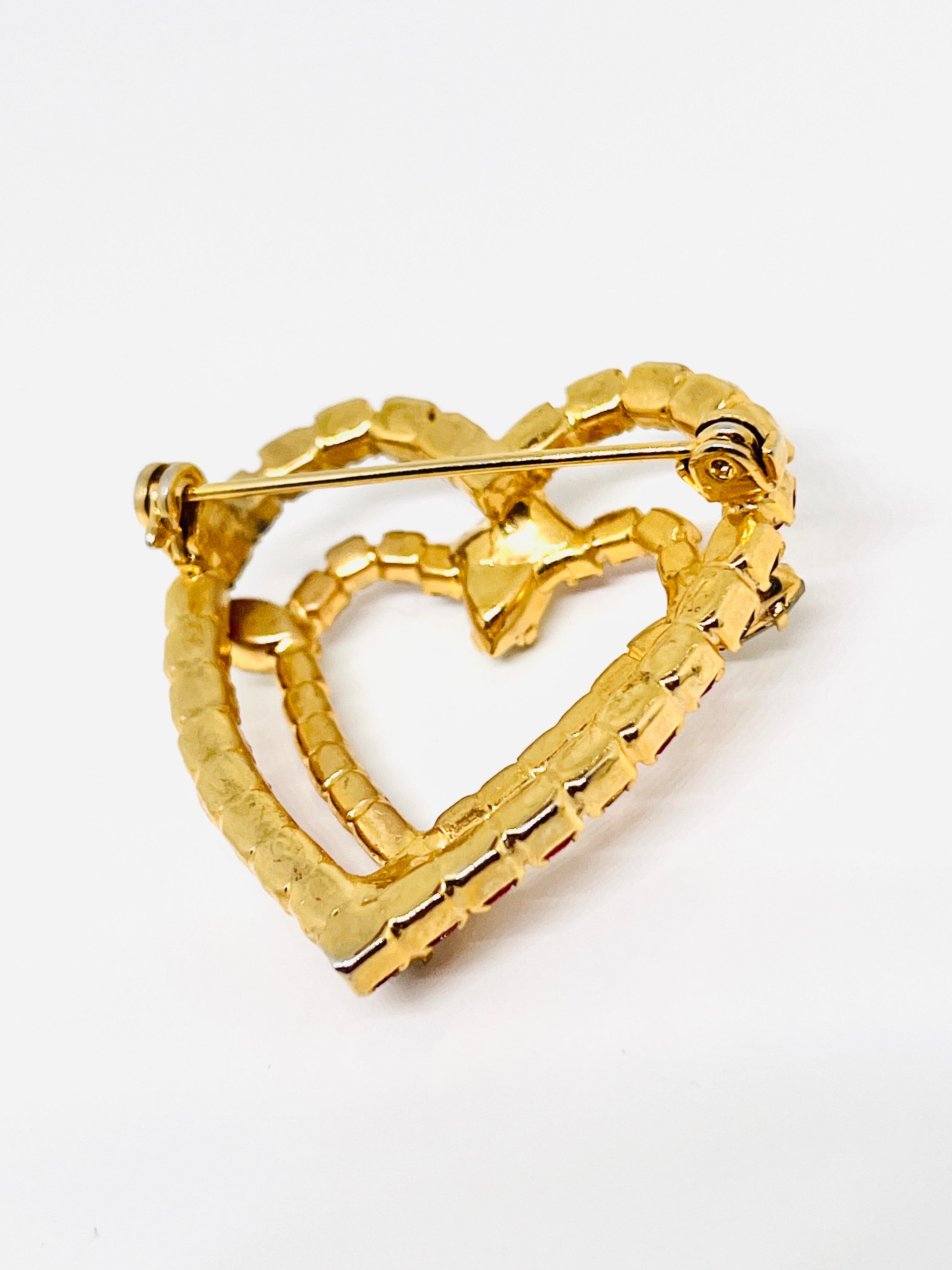 Double Heart Red Rhinestone Brooch, Art Deco-Style For Sale 4