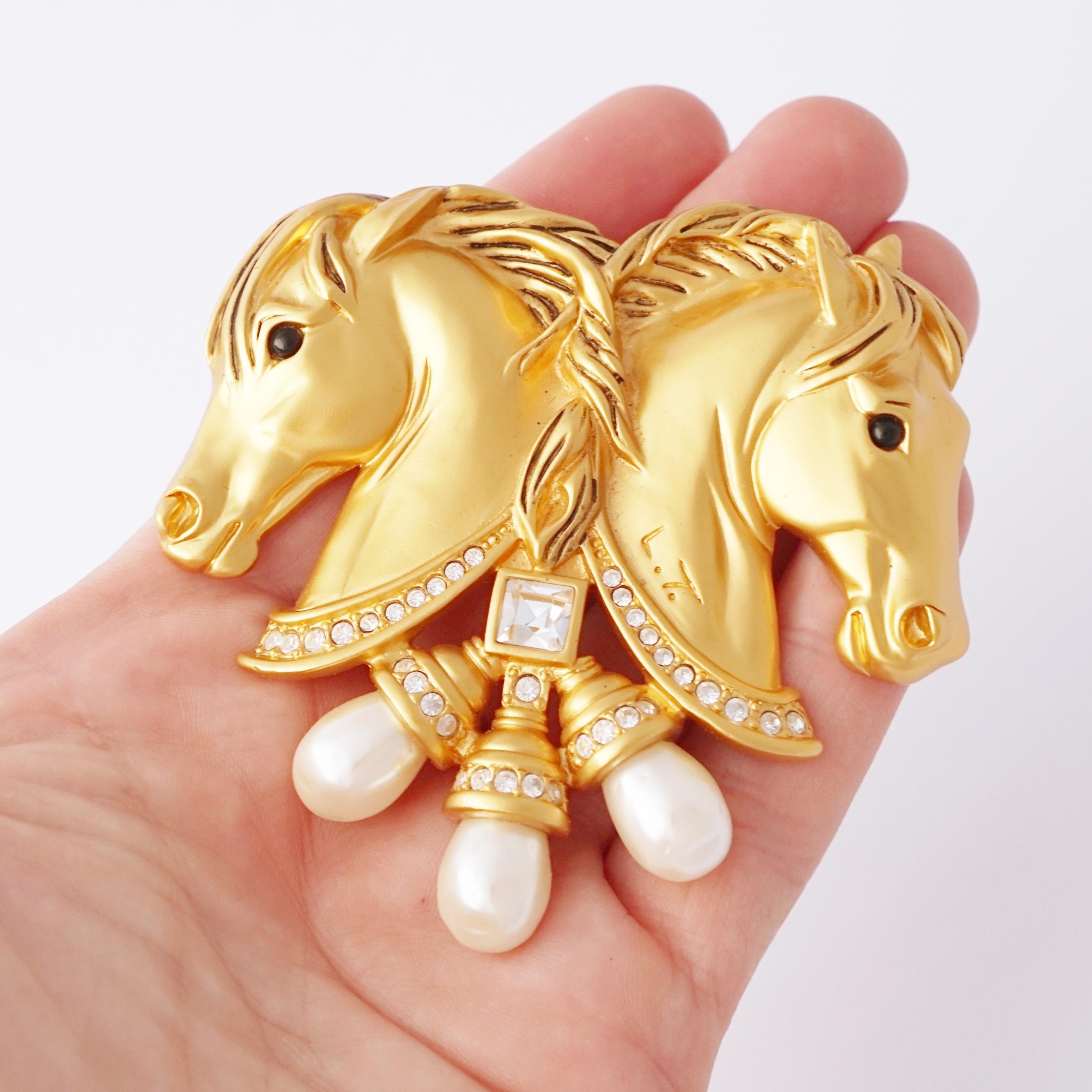 Women's Double Horse Head 