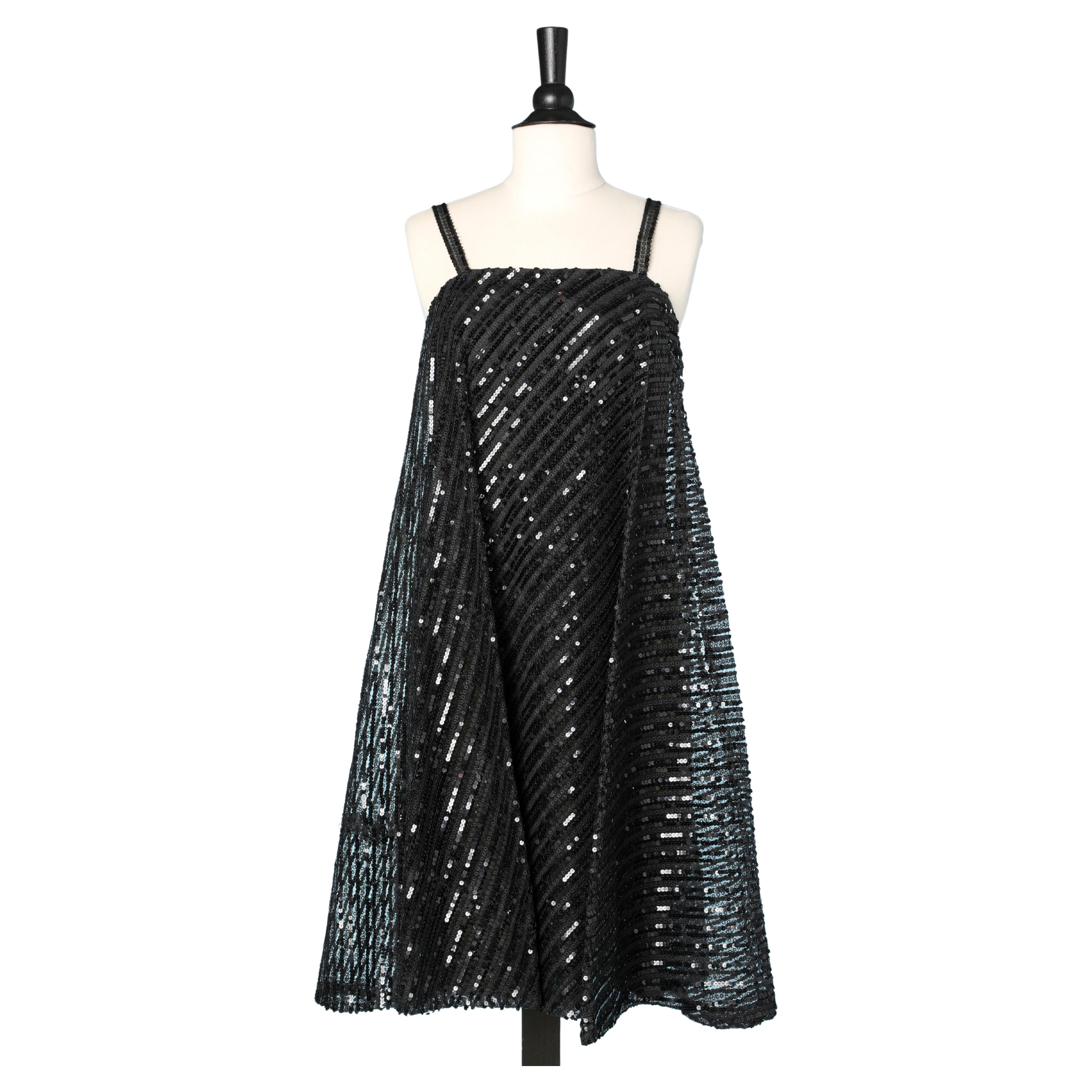 Vestido de doble capa con capa superior de lentejuelas negras Bill Blass for Maurice Rentner en venta