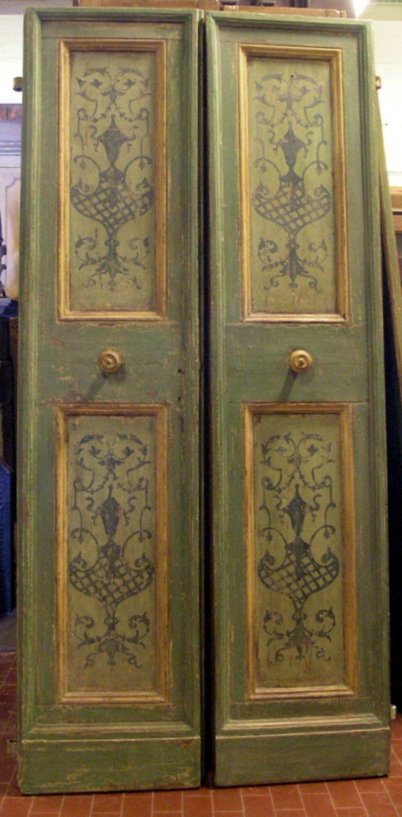 Italian Double-leaf door in lacquered wood, richly painted panels, italy For Sale