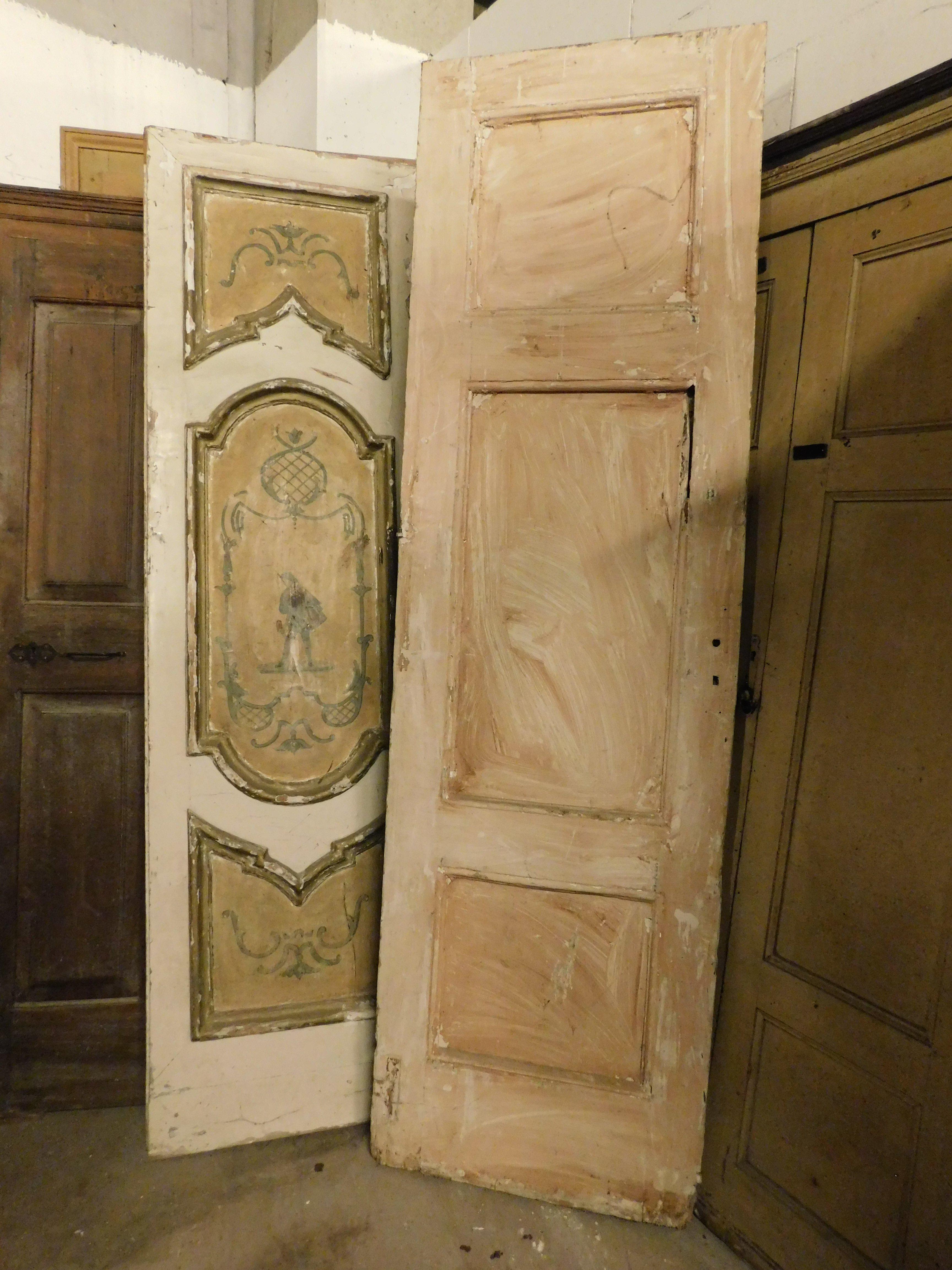 Dipinto a mano Porta a due ante, dipinta e laccata, proveniente da Napoli, Italia in vendita