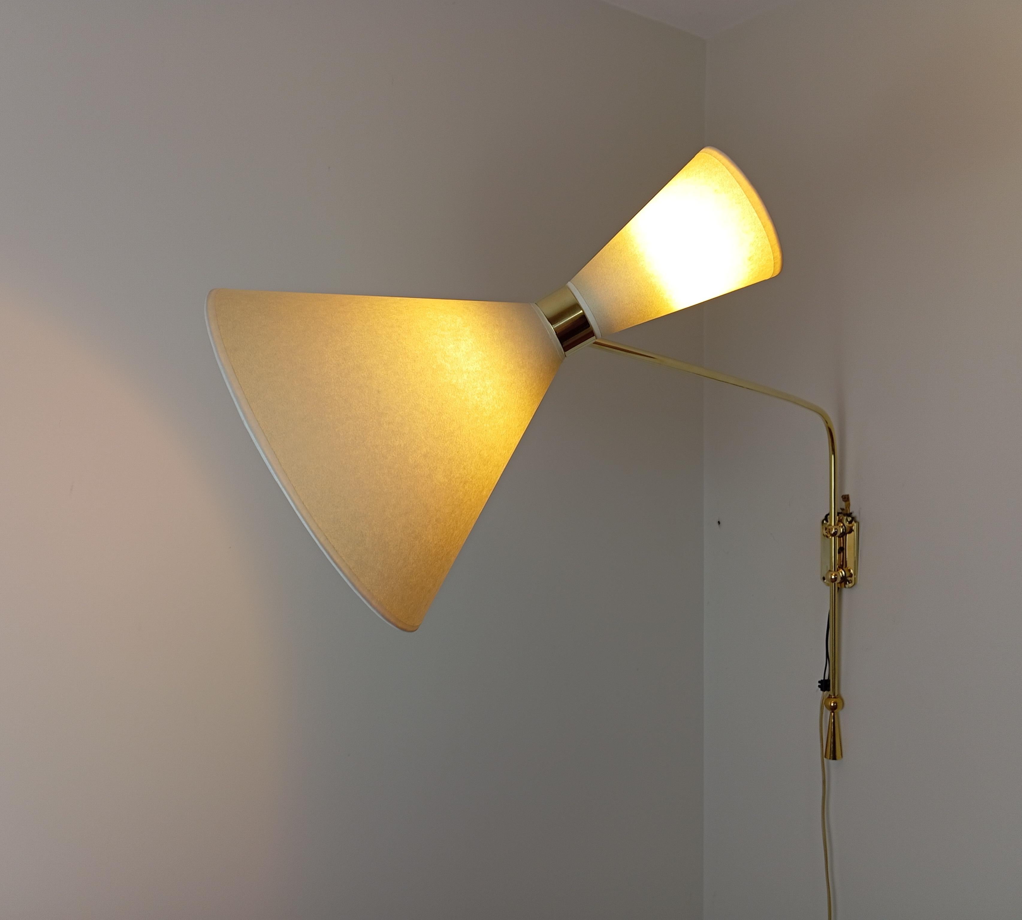 Double light wall bracket, oriantable, Maison Lunel Circa 1950 For Sale 2